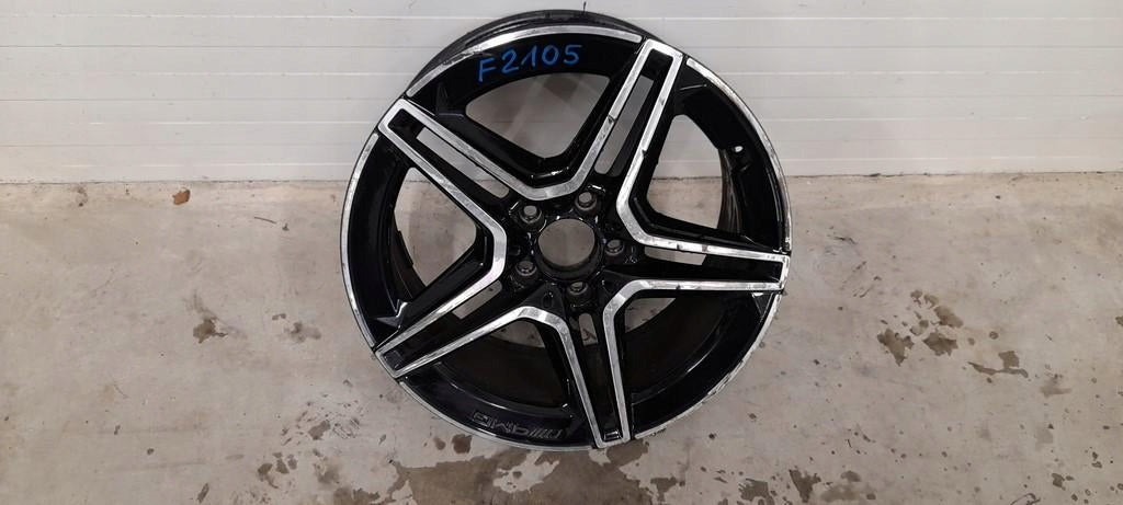 1x Alu Felge Mercedes-Benz 205 Aluminum rim 18 Zoll 8.5J 5x112