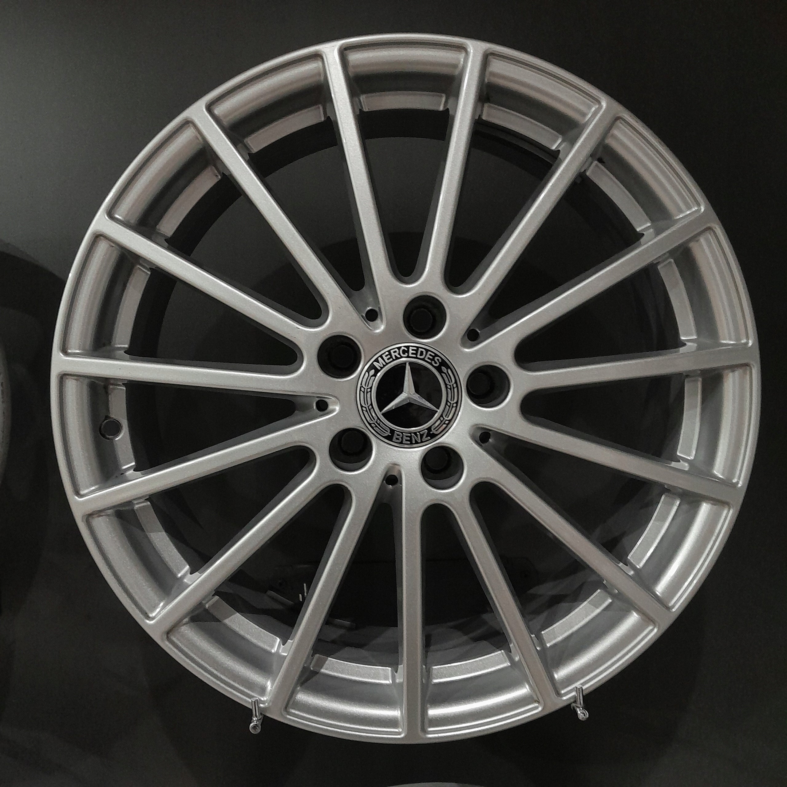 Alu Felge Mercedes-Benz W156 Aluminum rim 18 Zoll 6.5J 5x112 38ET A1564011900