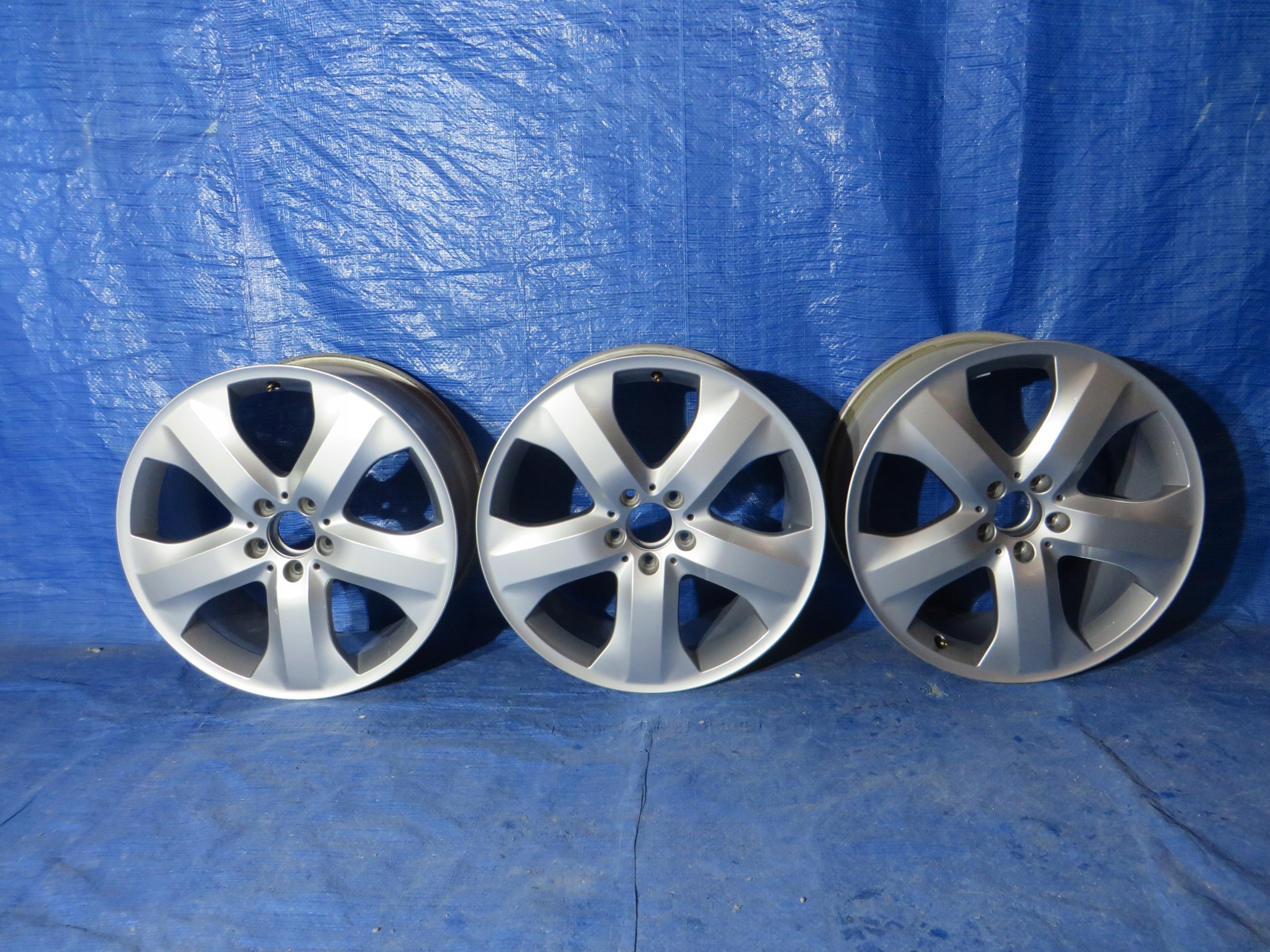 1x Alu Felge Mercedes-Benz W164 Aluminum rim 19 Zoll 8.5J 5x112 56ET