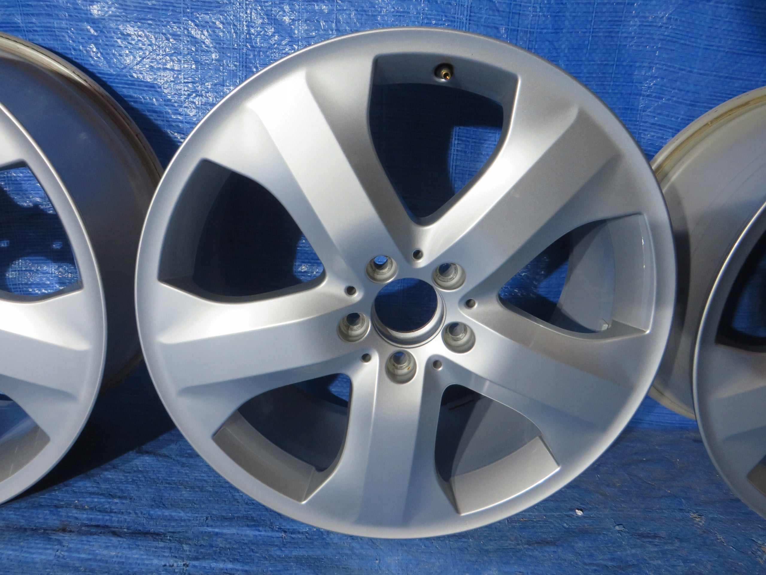 1x Alu Felge Mercedes-Benz W164 Aluminum rim 19 Zoll 8.5J 5x112 56ET