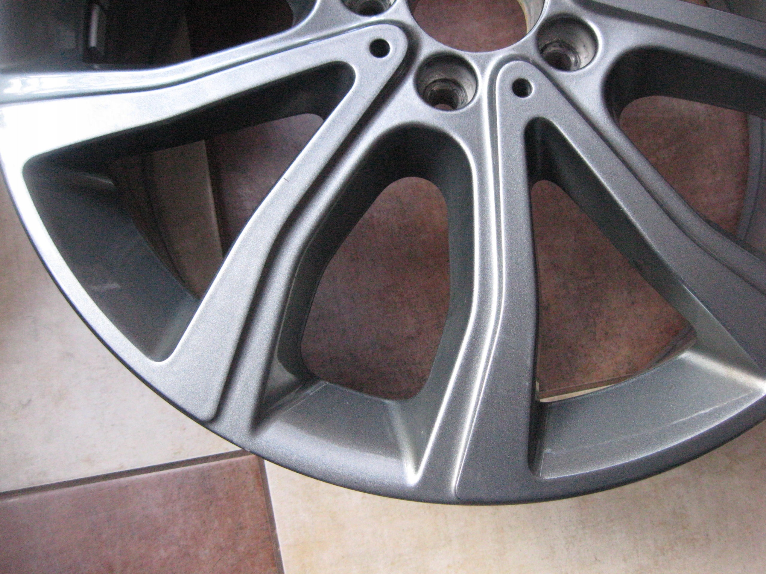 1x Alu Felge Mercedes-Benz W166 Aluminum rim 19 Zoll 8.0J 5x112 56ET