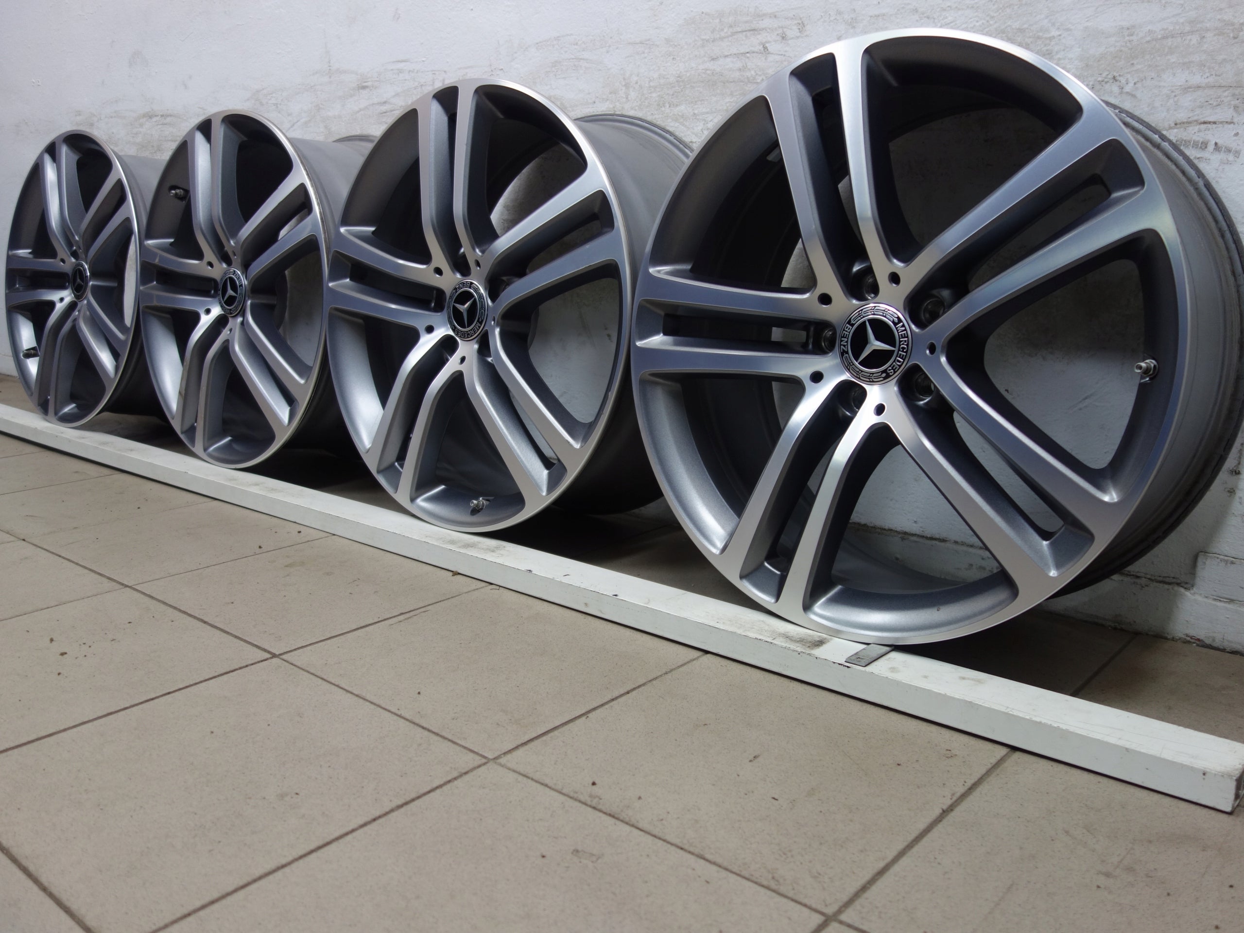 Alu Felge Mercedes-Benz 167 W167 20 Zoll 8.5J 5x112 42ET A1674012400