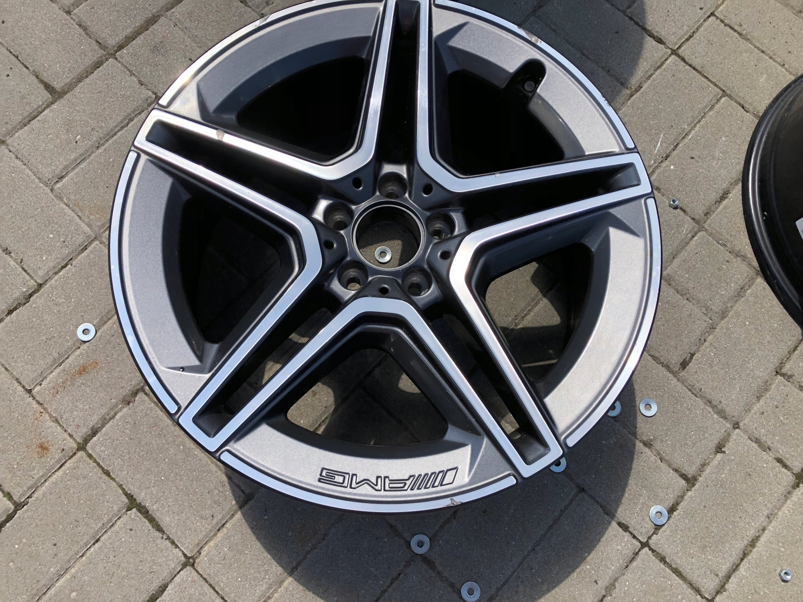 1x Alu Felge Mercedes-Benz 167 W167 20 Zoll 9.0J 5x112 44ET A1674013300