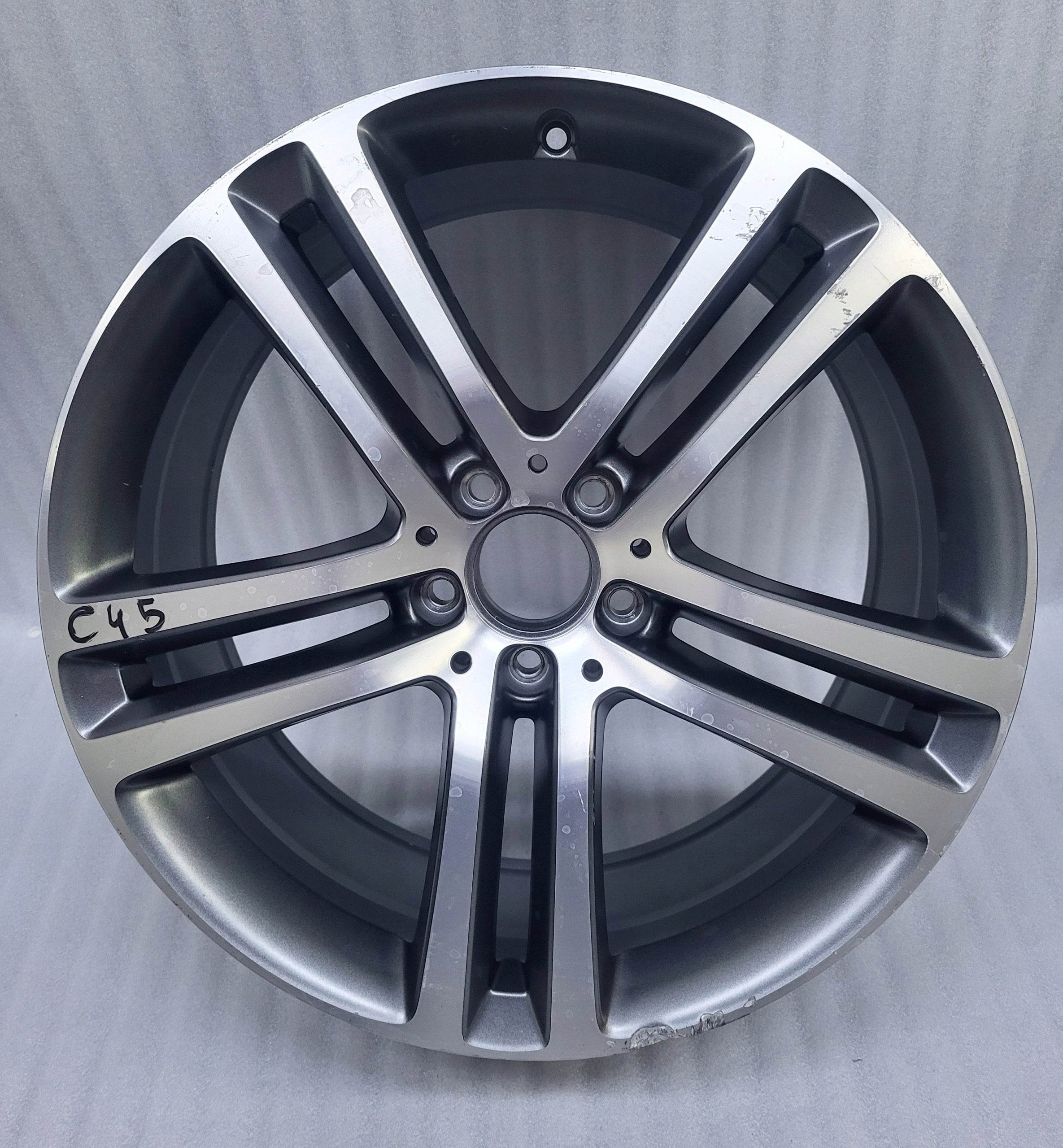 1x Alu Felge Mercedes-Benz 167 W167 20 Zoll 8.5J 5x112 55ET A1674012400