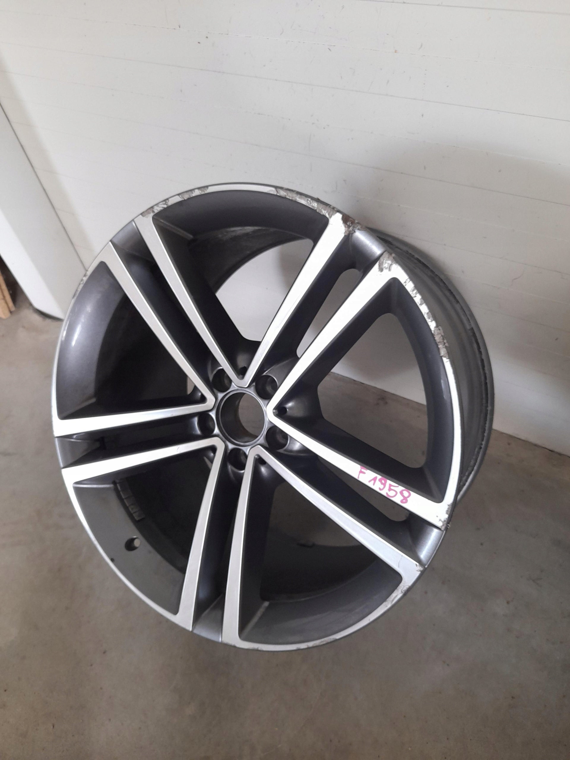 1x Alu Felge Mercedes-Benz 167 W167 Aluminum rim 21 Zoll 11.0J 5x112