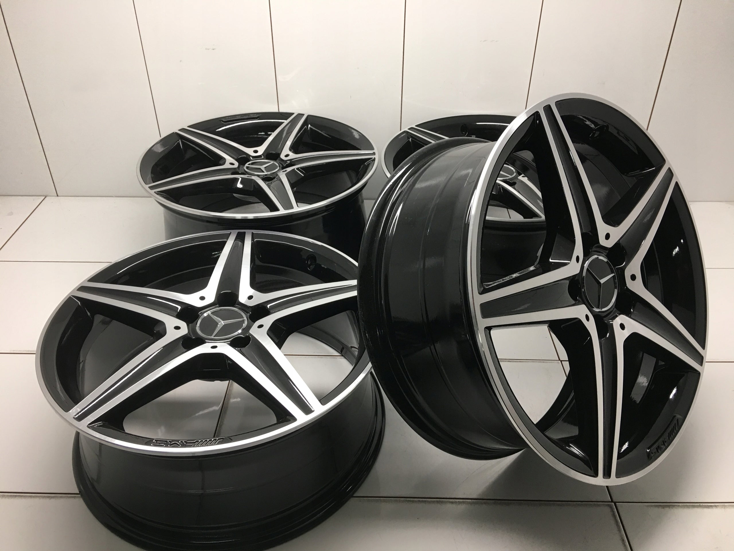 Alu Felge Mercedes-Benz 205 Aluminum rim 18 Zoll 7.5J 5x112