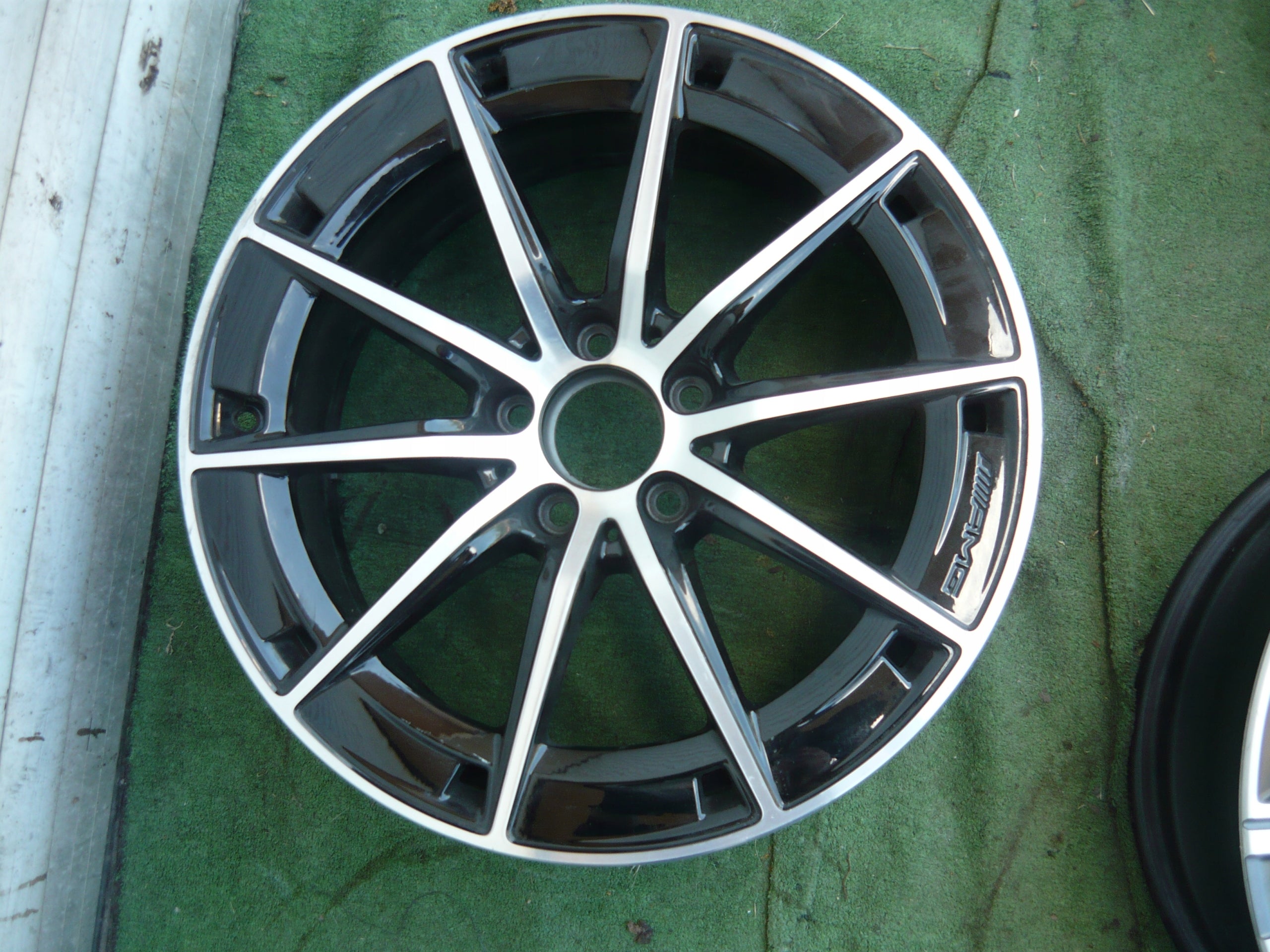 1x Alu Felge Mercedes-Benz W177 Aluminum rim 18 Zoll 7.5J 5x112 49ET A1774012700