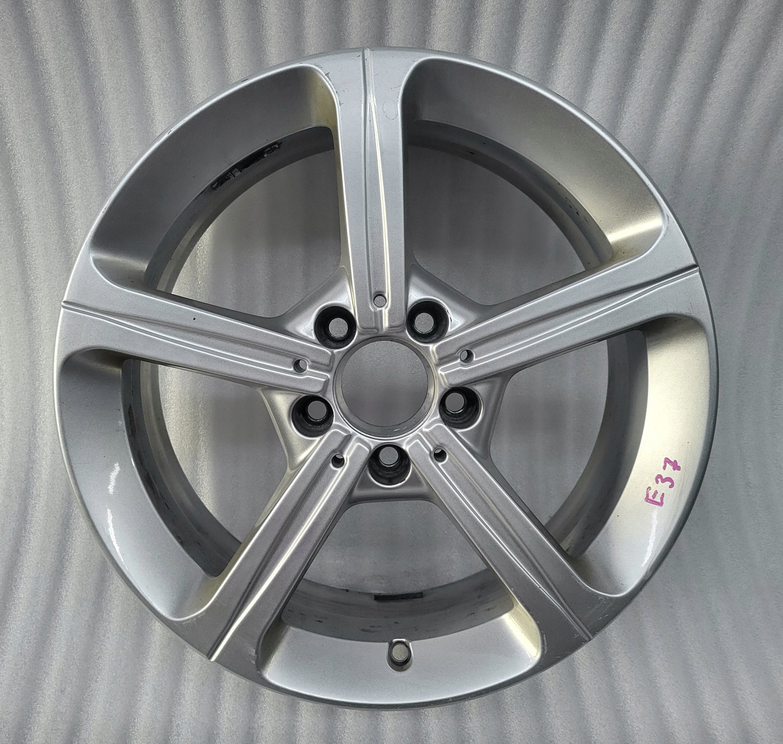 1x Alu Felge Mercedes-Benz W177 Aluminum rim 17 Zoll 6.5J 5x112 44ET A1774011200