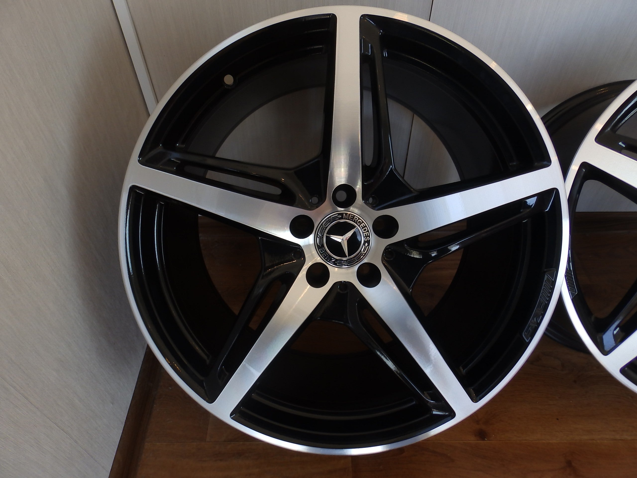 Alu Felge Mercedes-Benz W156 Aluminum rim 19 Zoll 9.0J 5x112 62ET