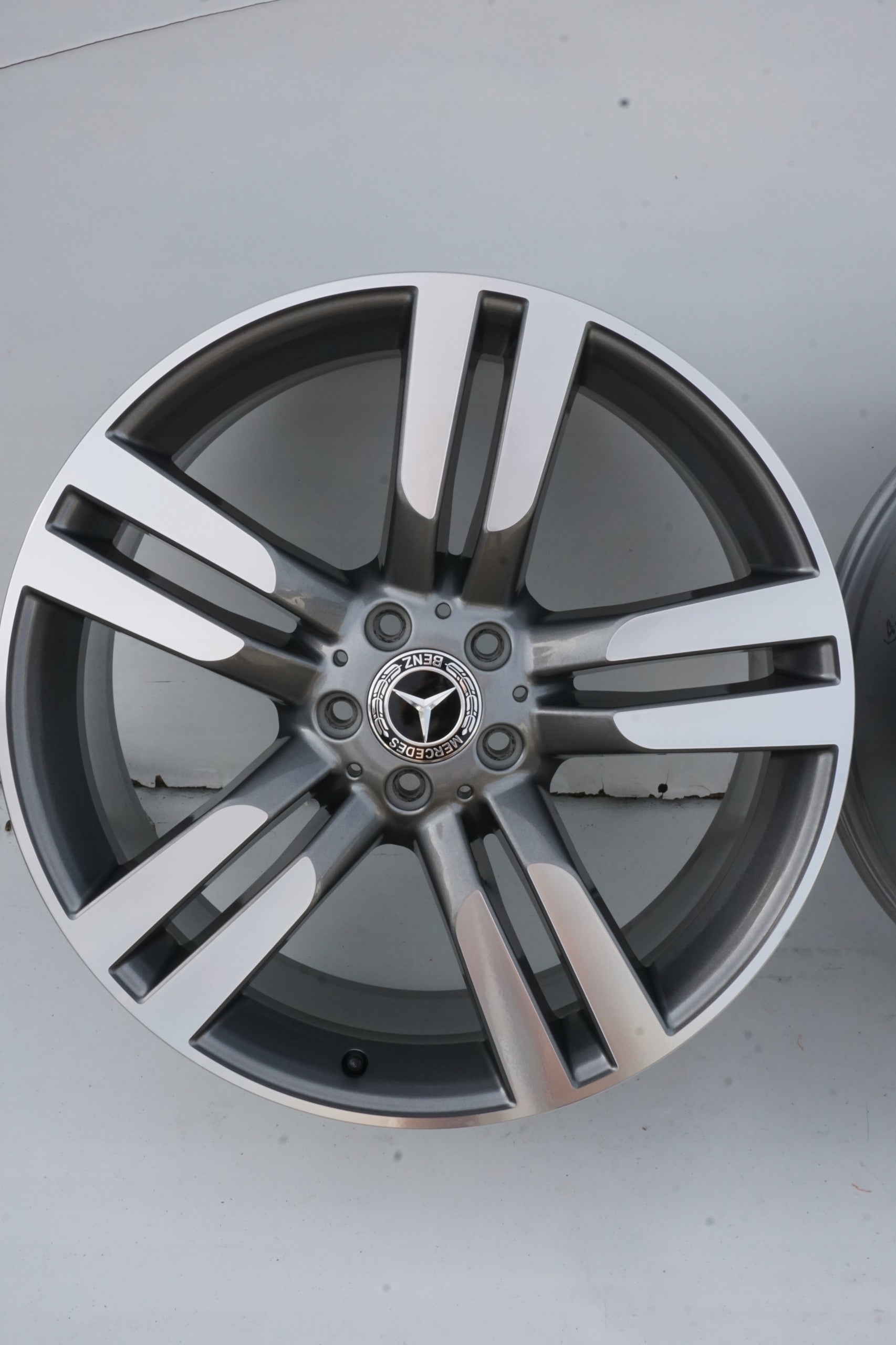 Alu Felge Mercedes-Benz W204 Aluminum rim 20 Zoll 8.0J 5x112 A2044011304