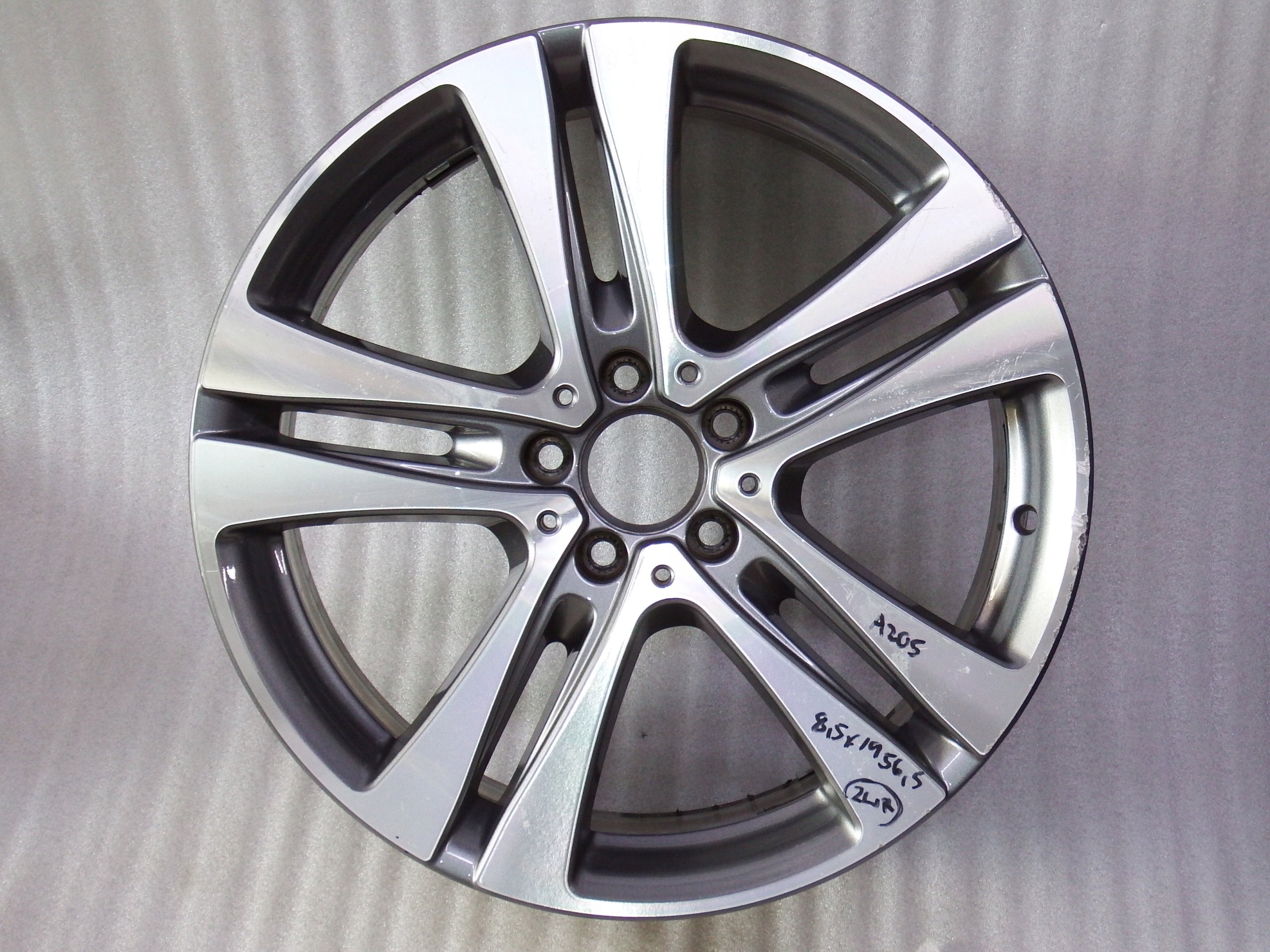 1x aluminum rim Mercedes-Benz 205 W205 Aluminum rim 19 inch 8.5J 5x112 56ET