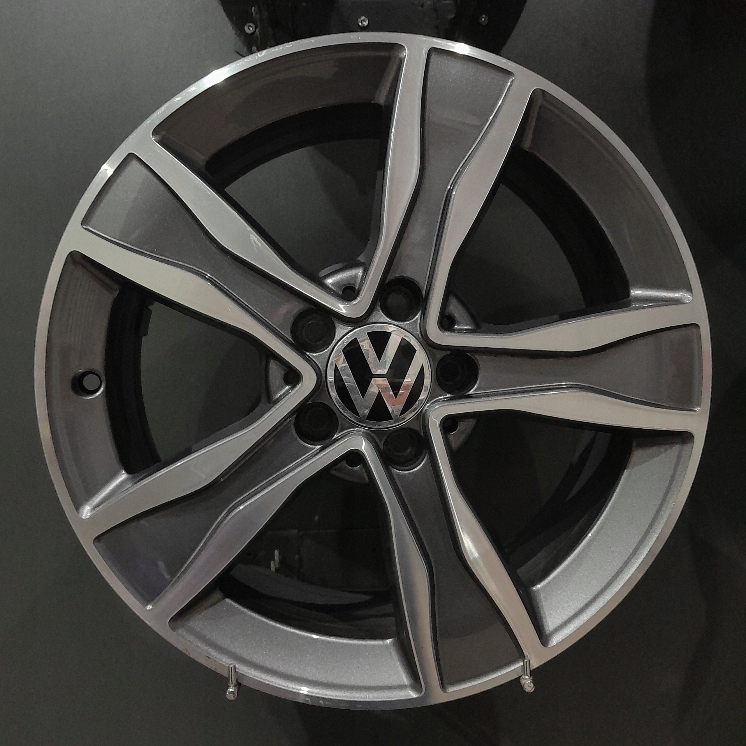 Alu Felge Mercedes-Benz 205 W205 17 Zoll 7.0J 5x112 48,5ET A2054010800