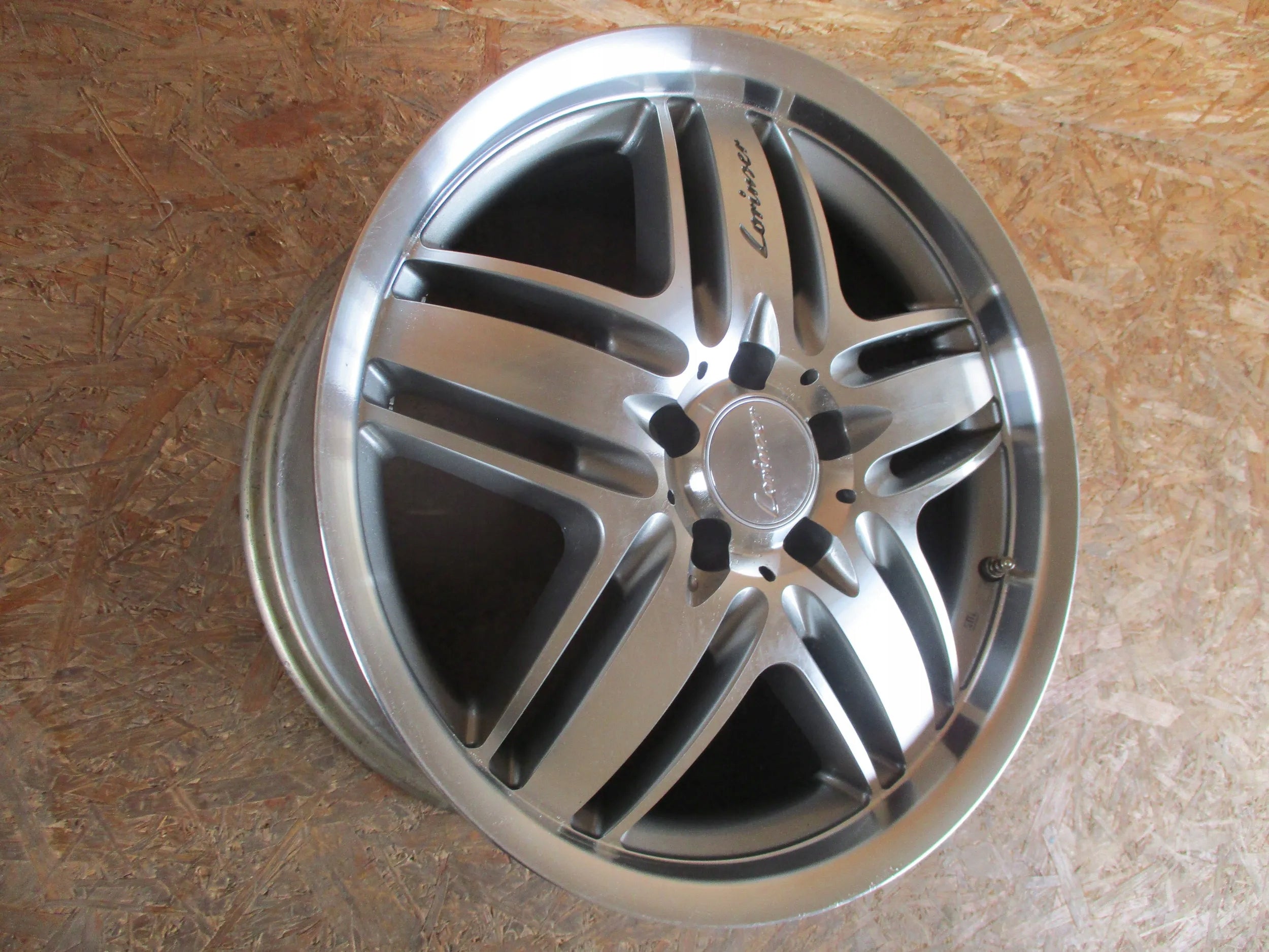 1x Alu Felge Mercedes-Benz 205 W205 Aluminum rim 18 Zoll 9.0J 5x112 -52ET