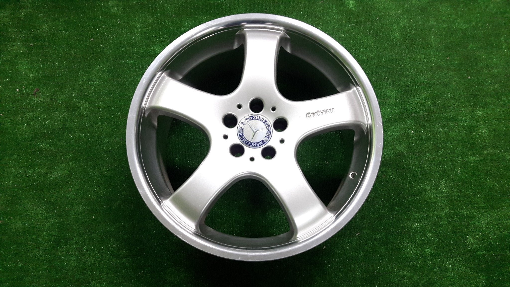 1x Alu Felge Mercedes-Benz W219 Aluminum rim 19 Zoll 8.5J 5x112 40ET