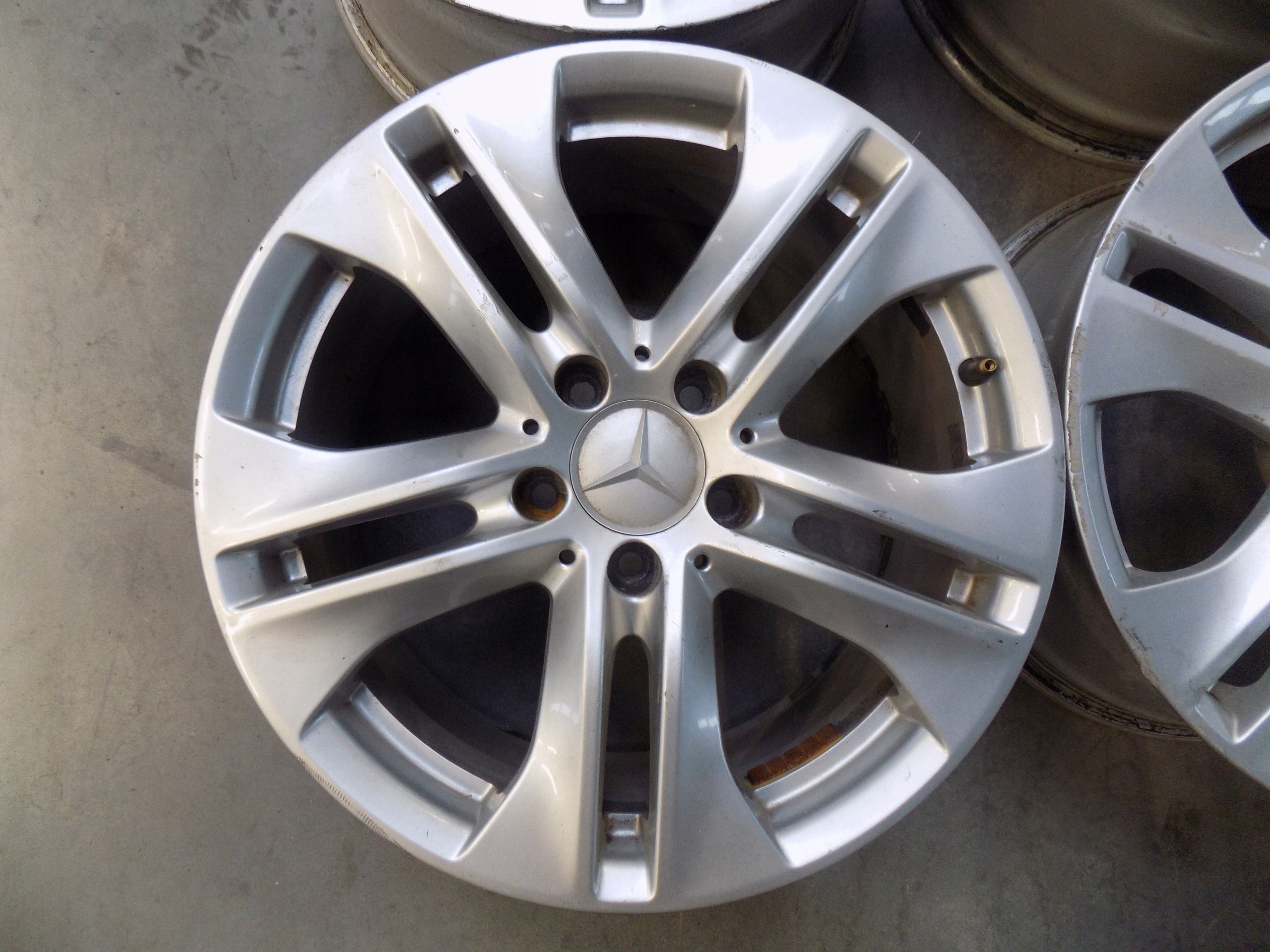 Alu Felge Mercedes-Benz W212 W213 Aluminum rim 17 Zoll 8.0J 5x112 48ET