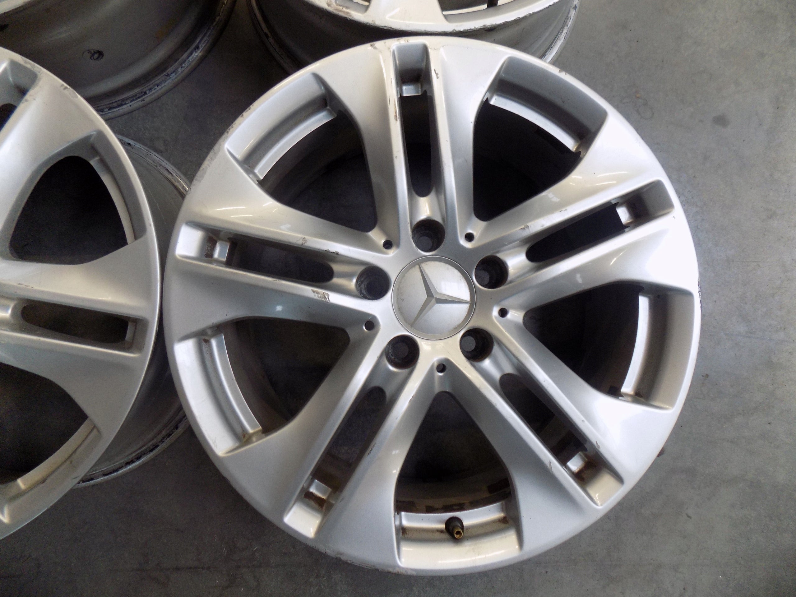 Alu Felge Mercedes-Benz W212 W213 Aluminum rim 17 Zoll 8.0J 5x112 48ET