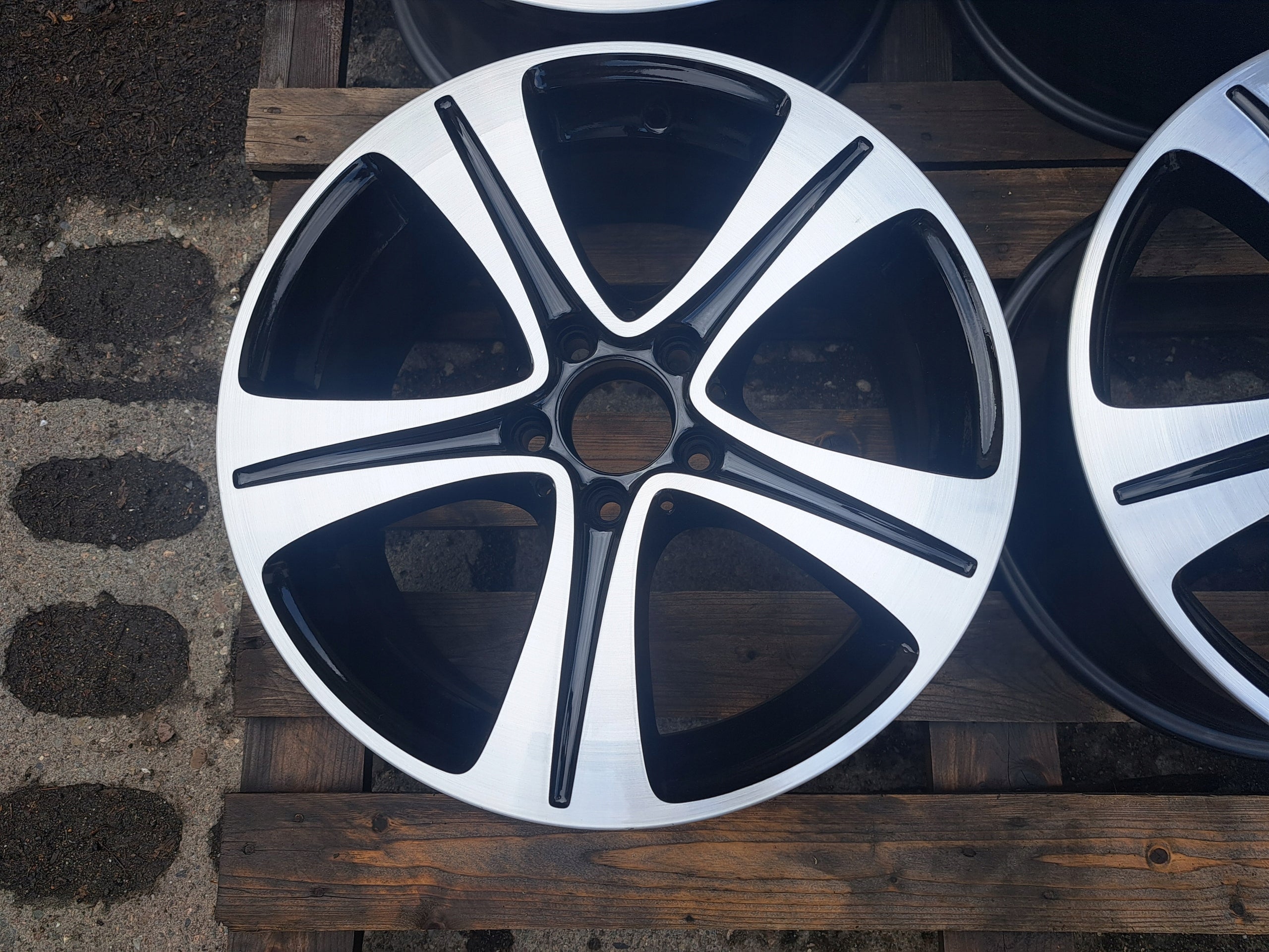 Alu Felge Mercedes-Benz W213 Aluminum rim 17 Zoll 7.5J 5x112 A2134011200