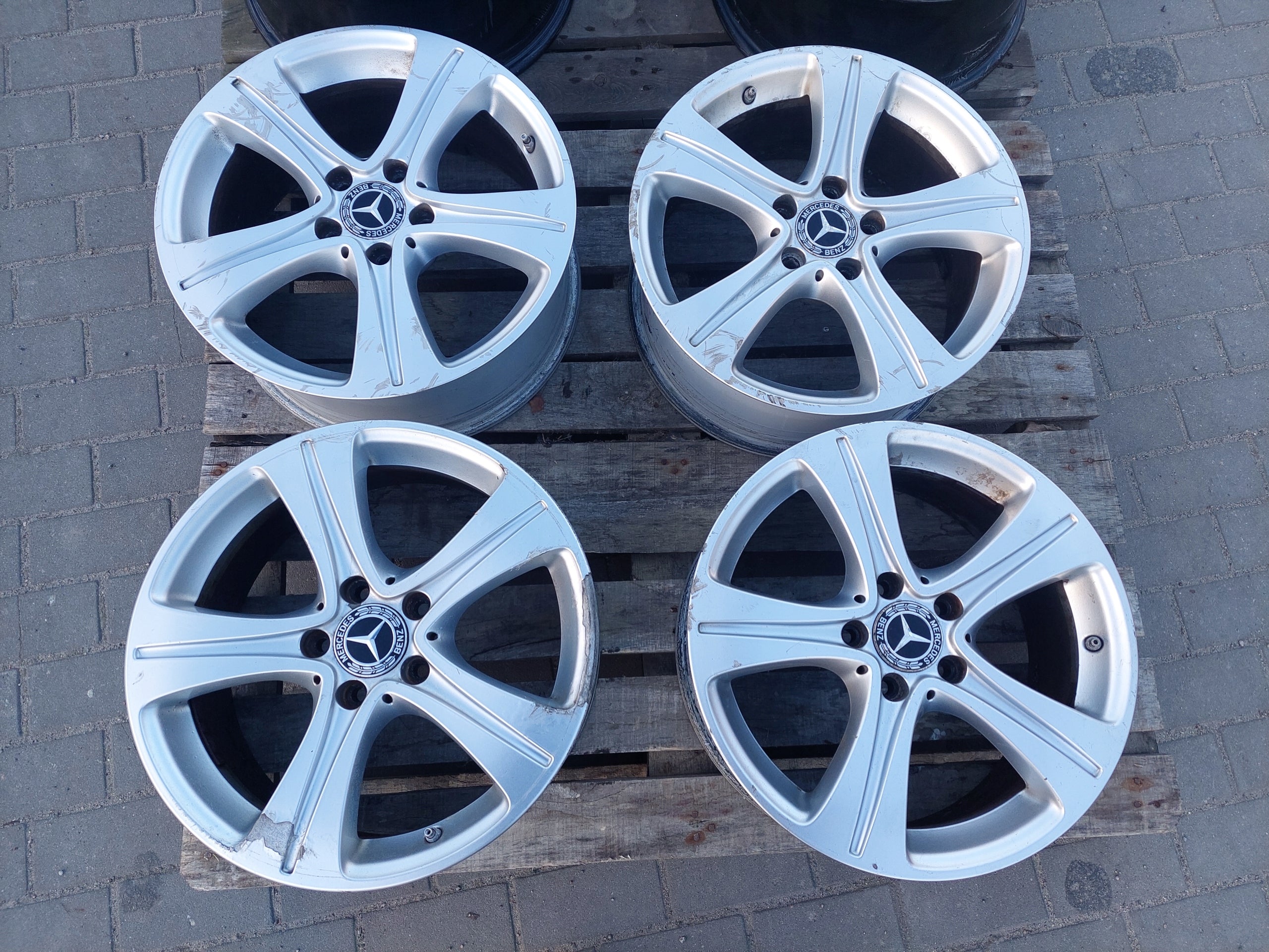 Alu Felge Mercedes-Benz W213 Aluminum rim 17 Zoll 7.5J 5x112 40ET