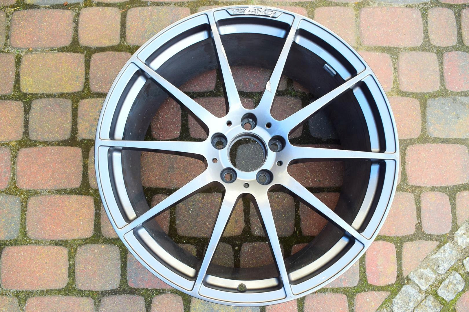 1x Alu Felge Mercedes-Benz W205 Aluminum rim 20 Zoll 11.0J 5x112 68ET