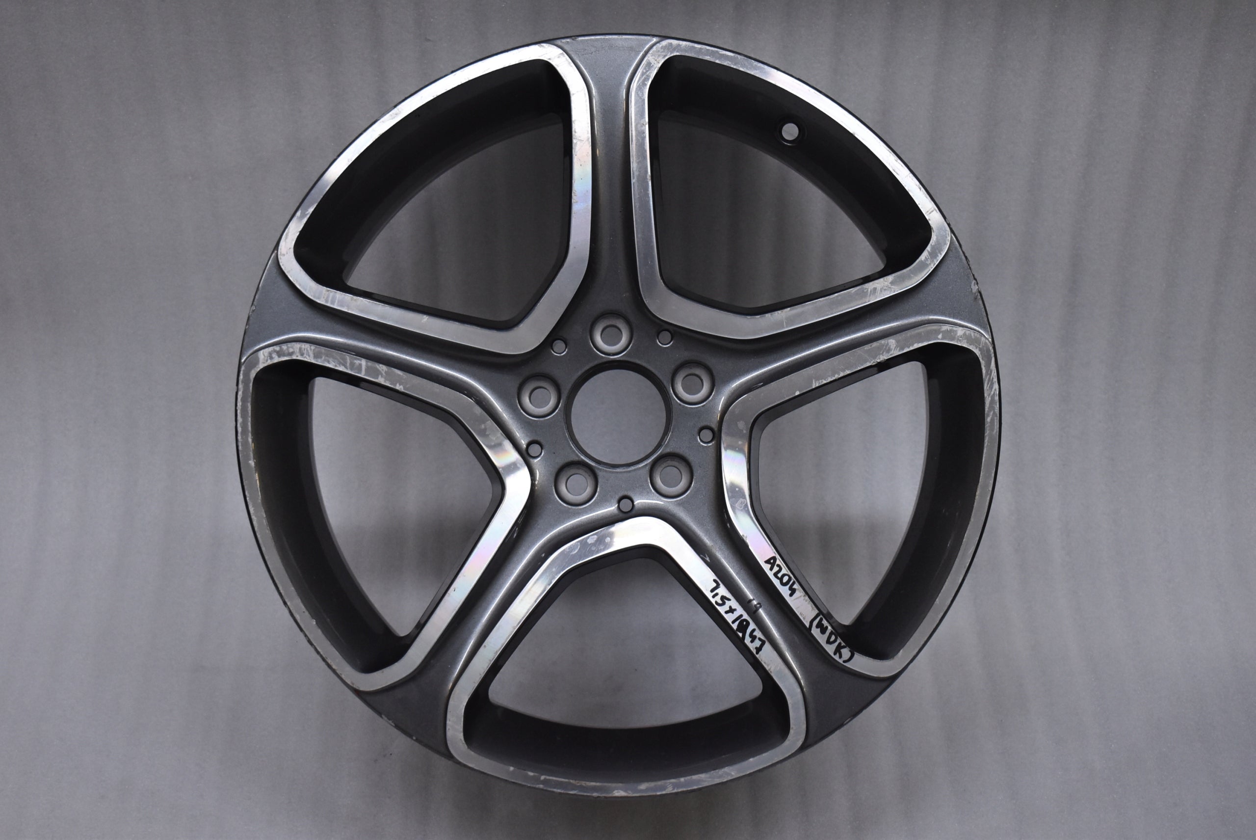 1x Alu Felge Mercedes-Benz W109 Aluminum rim 19 Zoll 7.5J 5x112 47ET