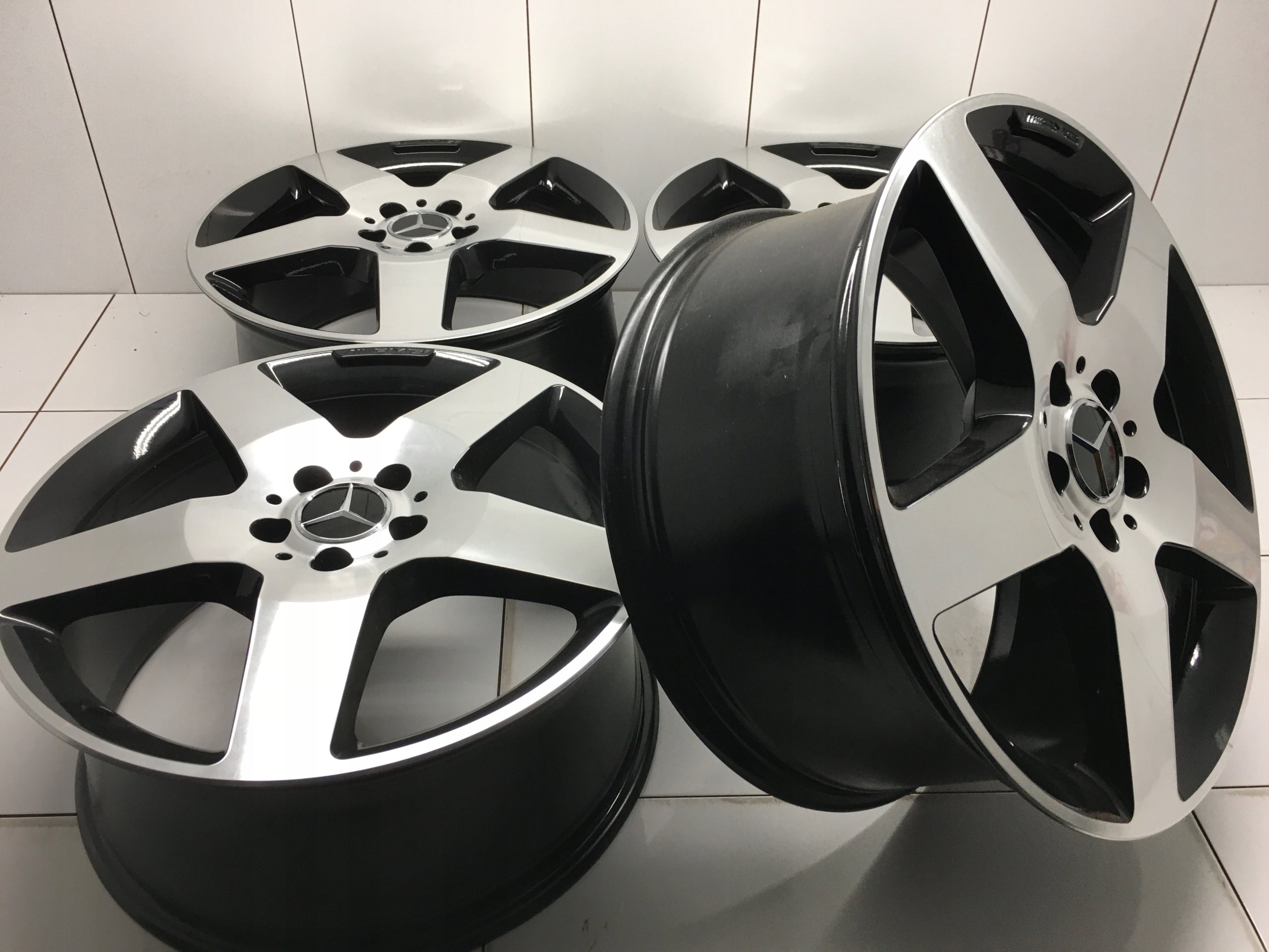 Alu Felge Mercedes-Benz W129 Aluminum rim 19 Zoll 8.5J 5x112