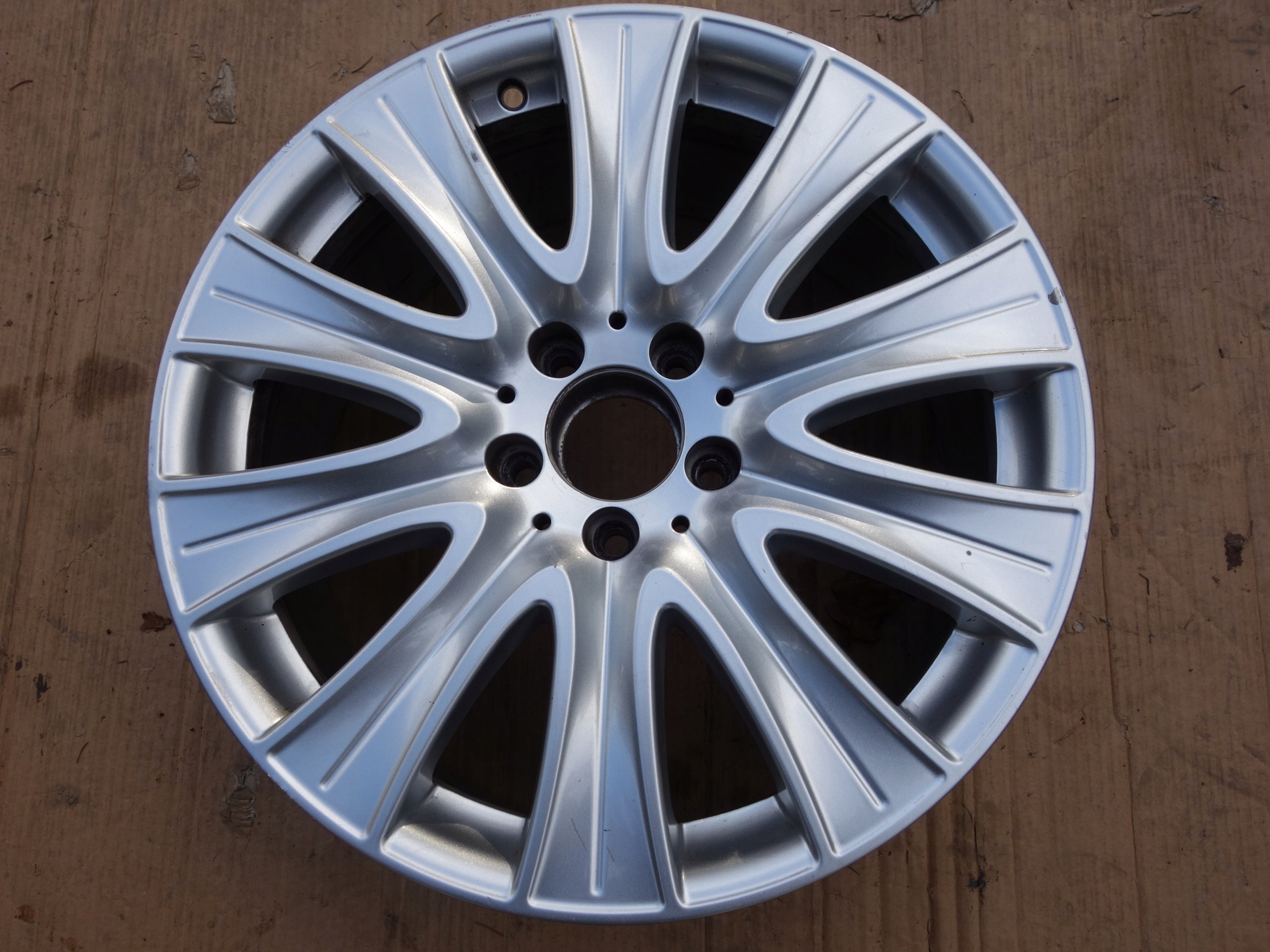 1x Alu Felge Mercedes-Benz 222 W222 Aluminum rim 18 Zoll 8.0J 5x112