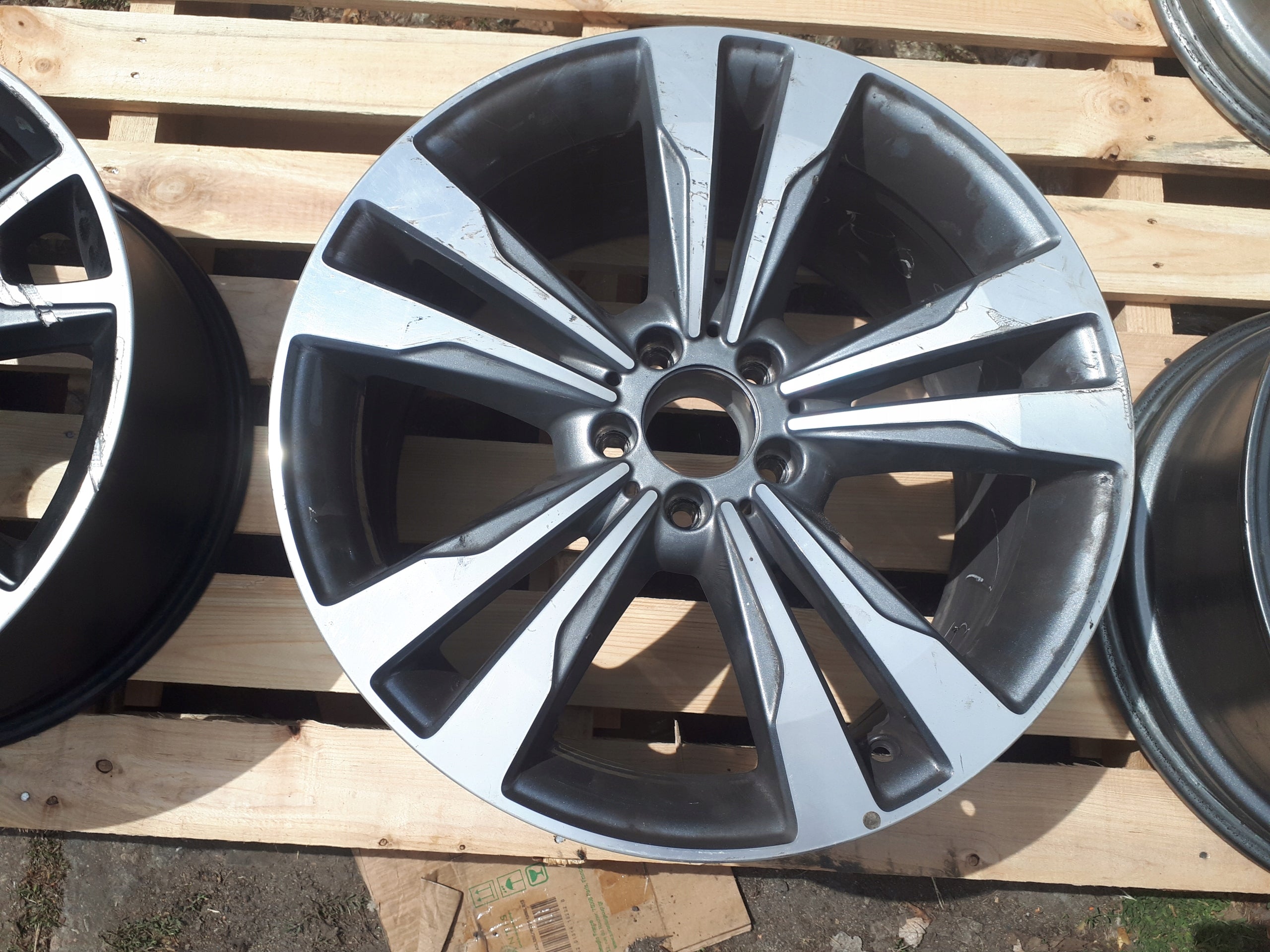 1x Alu Felge Mercedes-Benz 222 W222 Aluminum rim 19 Zoll 9.5J 5x112