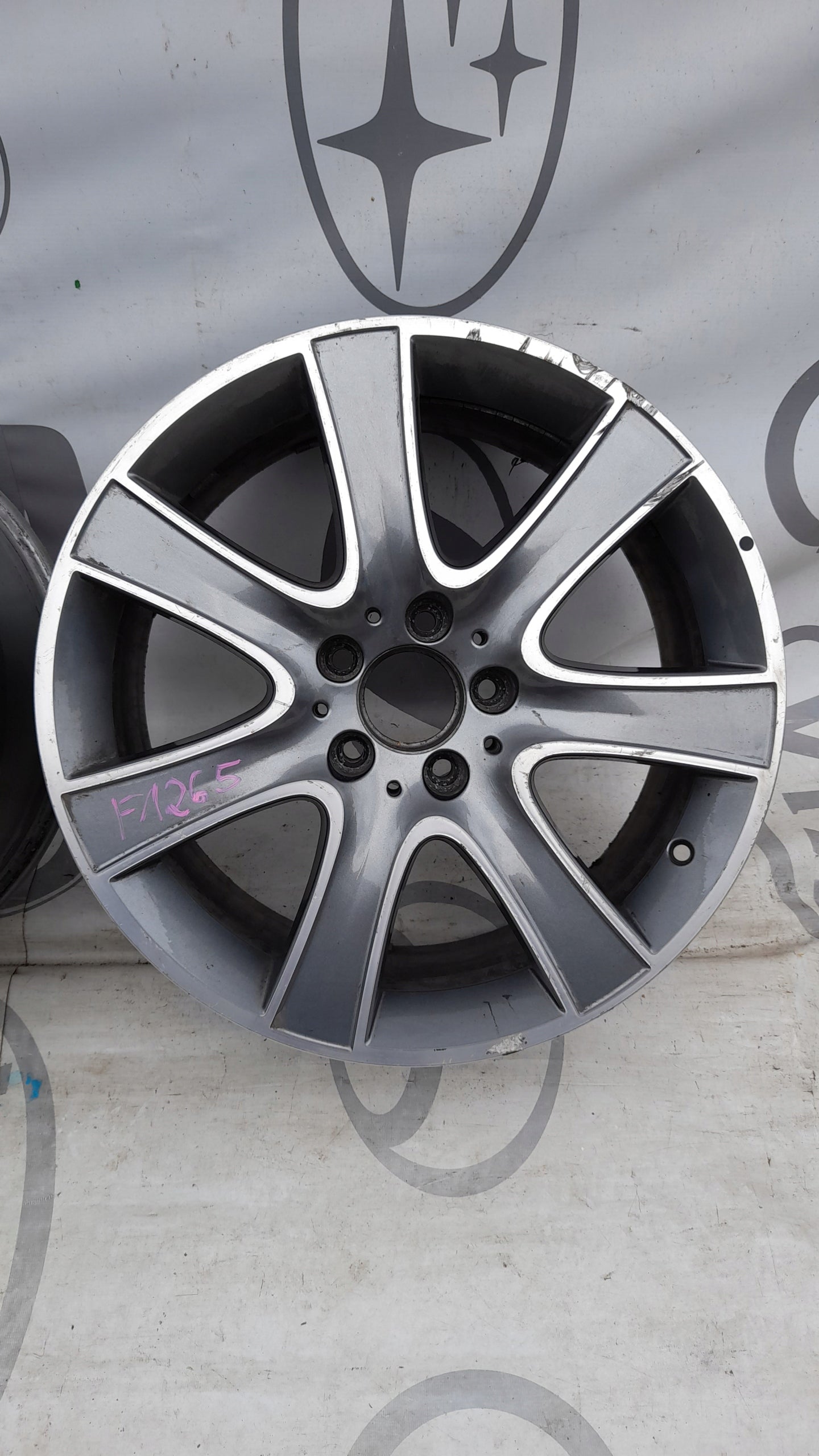 1x Alu Felge Mercedes-Benz 222 W222 Aluminum rim 18 Zoll 8.0J 5x112