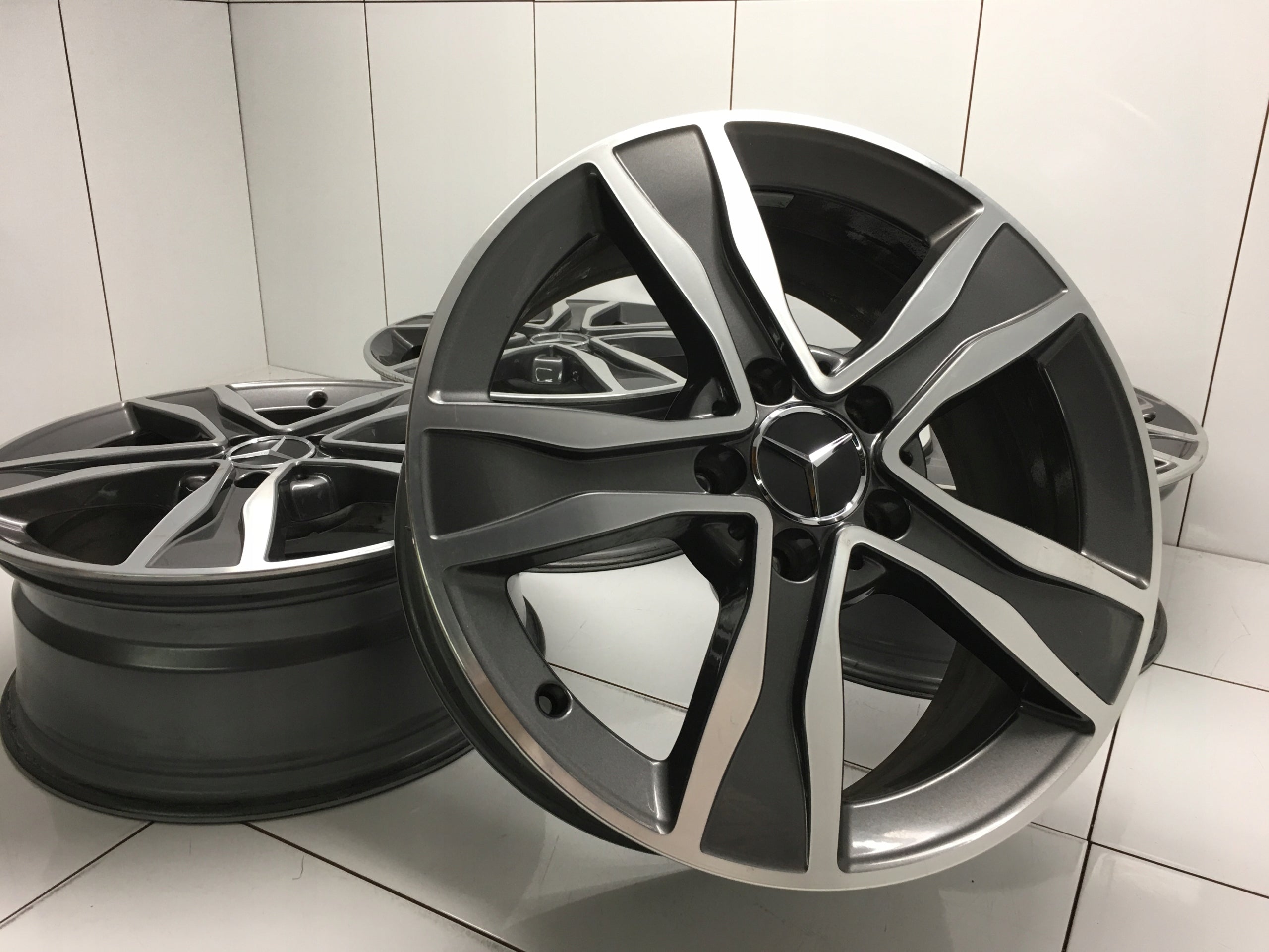 Alu Felge Mercedes-Benz 205 Aluminum rim 17 Zoll 7.0J 5x112