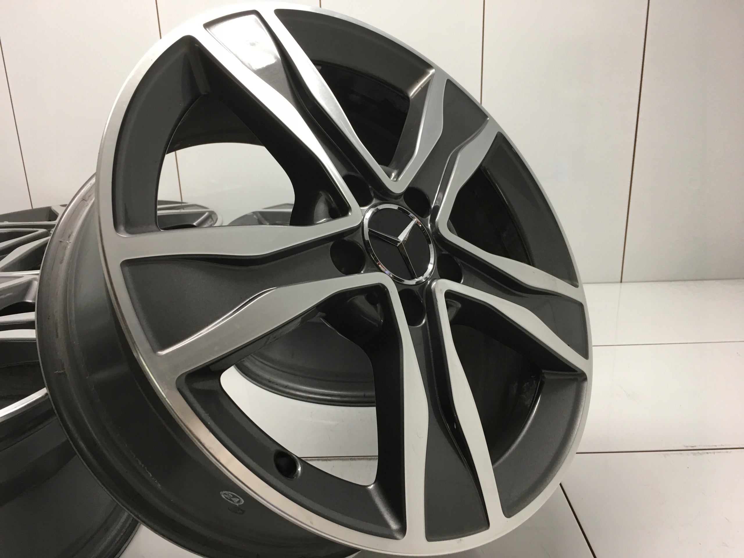 Alu Felge Mercedes-Benz 205 Aluminum rim 17 Zoll 7.0J 5x112