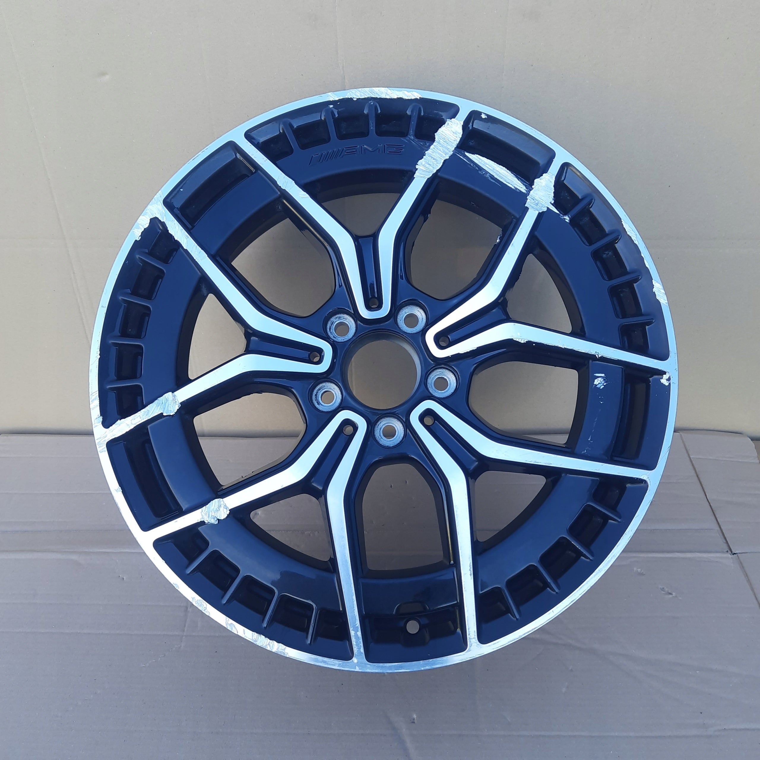 1x Alu Felge Mercedes-Benz W243 Aluminum rim 19 Zoll 7.5J 5x112 53,5ET