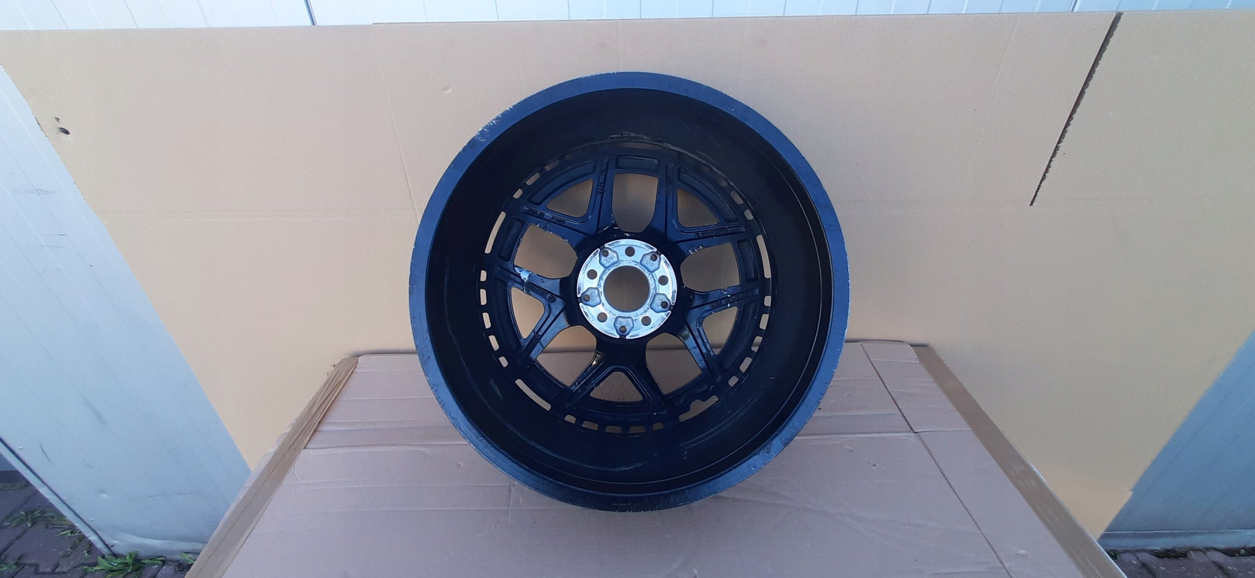 1x Alu Felge Mercedes-Benz W243 Aluminum rim 19 Zoll 7.5J 5x112 53,5ET