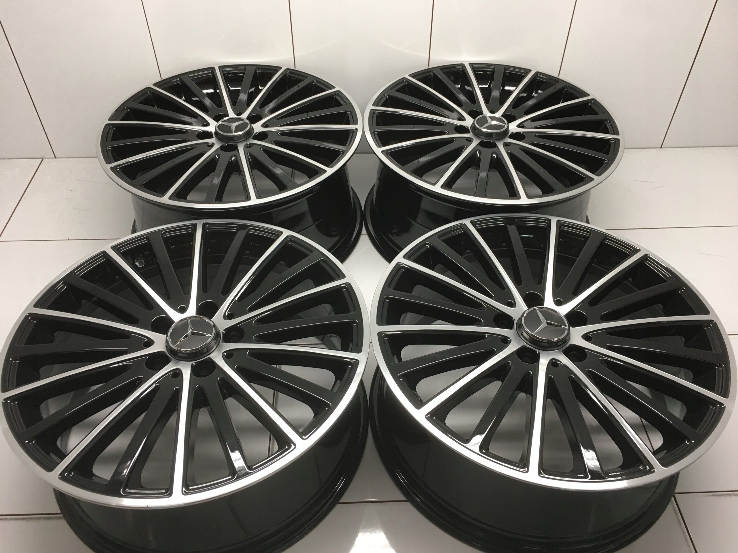 Alu Felge Mercedes-Benz 205 Aluminum rim 18 Zoll 7.5J 5x112