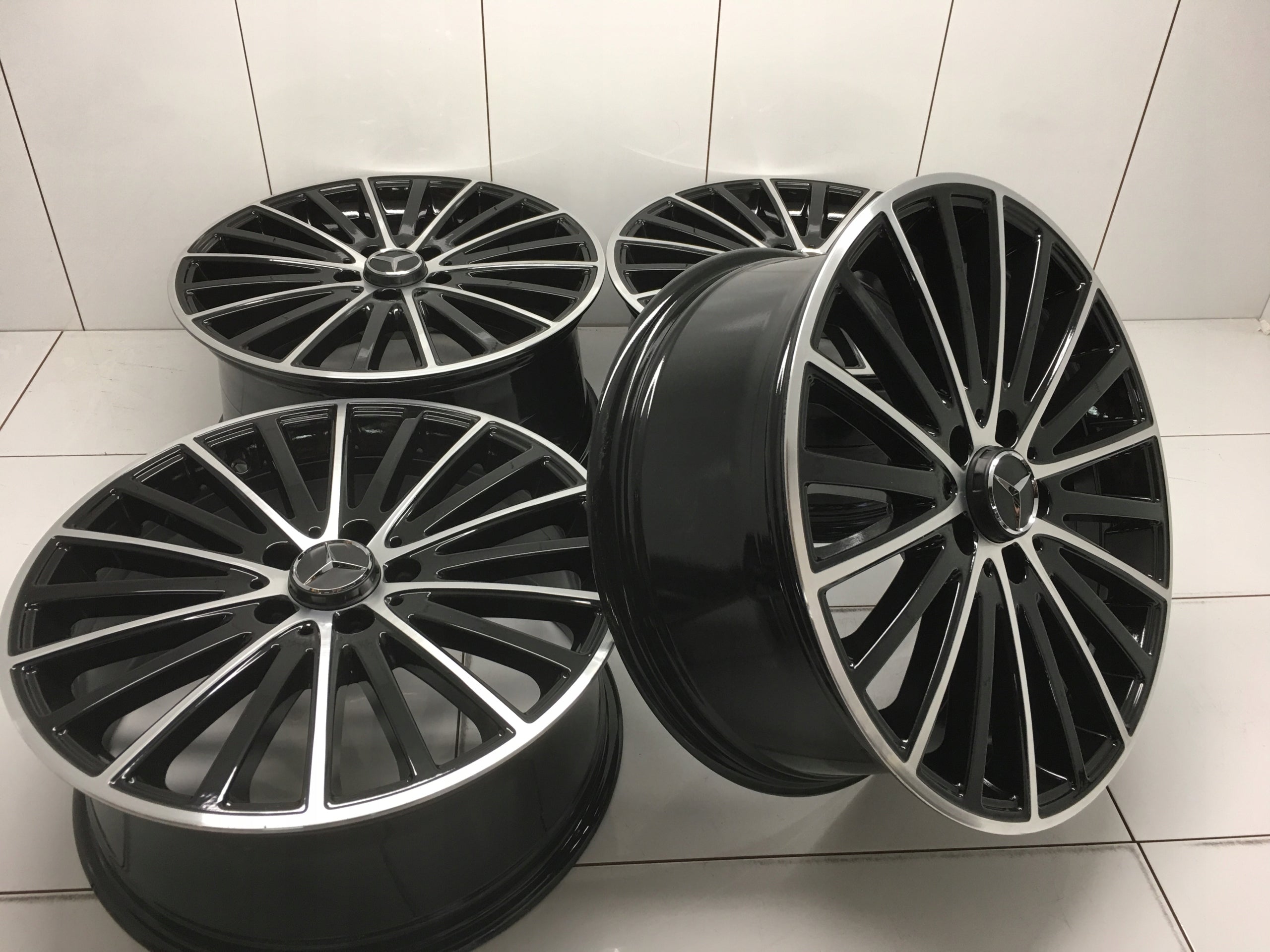 Alu Felge Mercedes-Benz 205 Aluminum rim 18 Zoll 7.5J 5x112