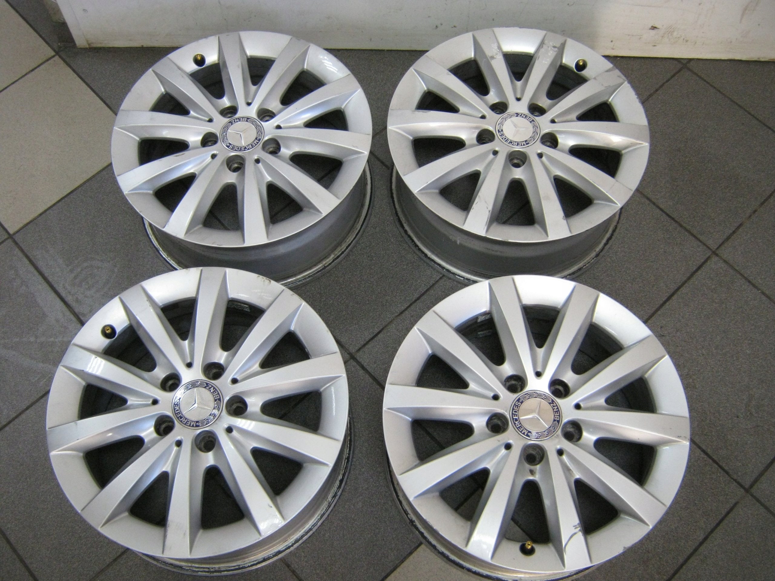 Alu Felge Mercedes-Benz W246 Aluminum rim 16 Zoll 6.5J 5x112