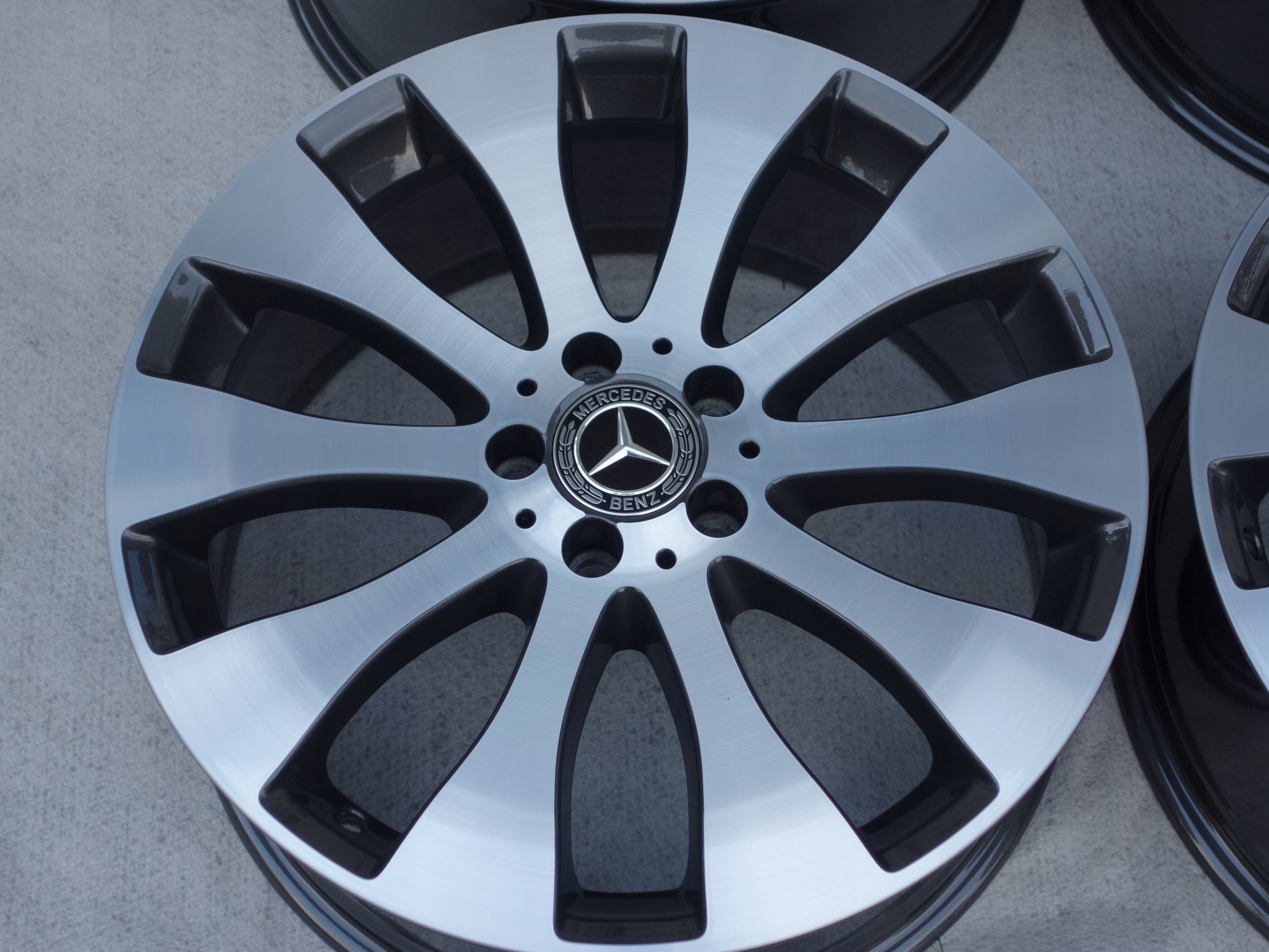 Alu Felge Mercedes-Benz W253 Aluminum rim 19 Zoll 8.0J 5x112 38ET