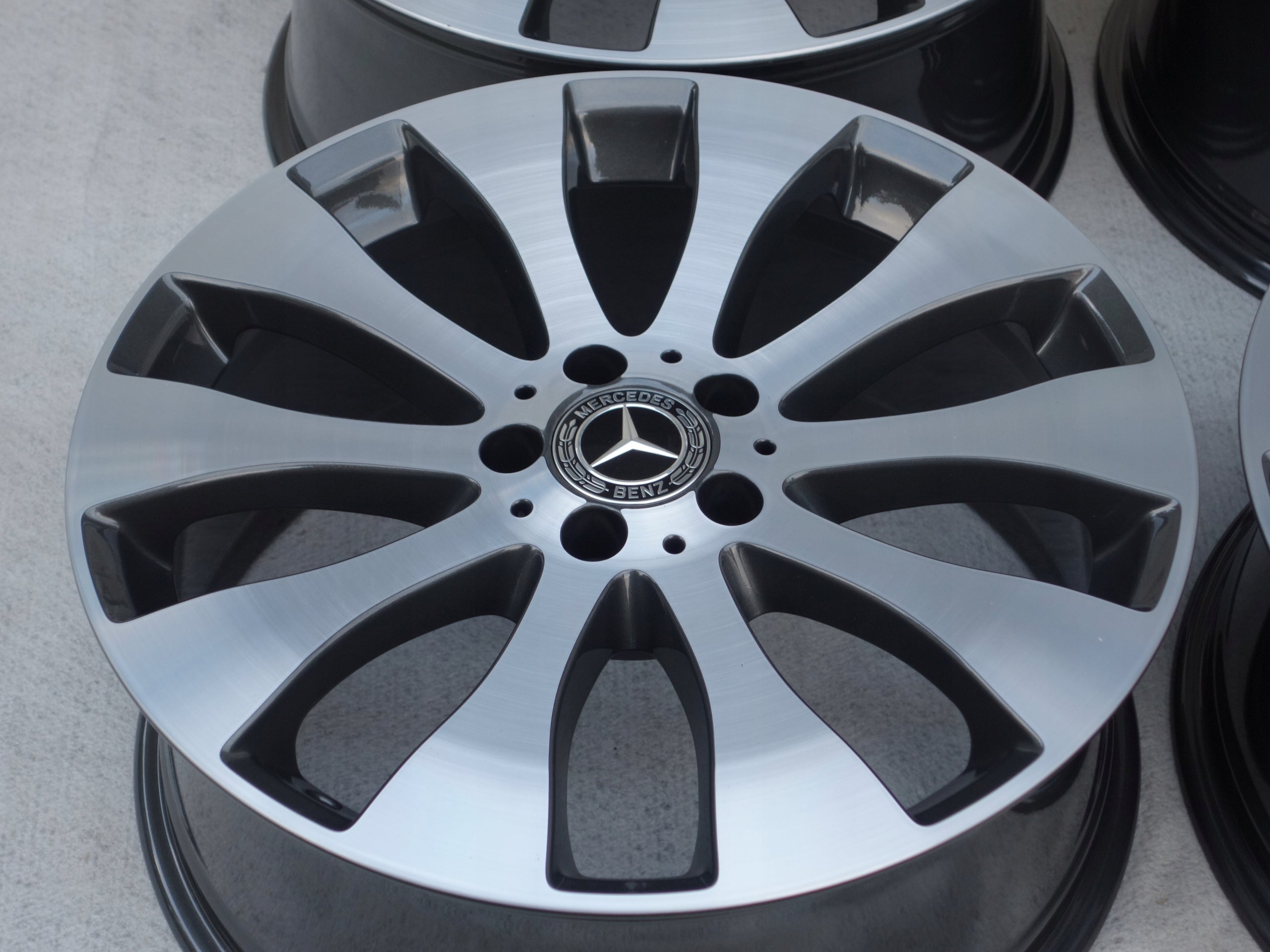 Alu Felge Mercedes-Benz W253 Aluminum rim 19 Zoll 8.0J 5x112 38ET