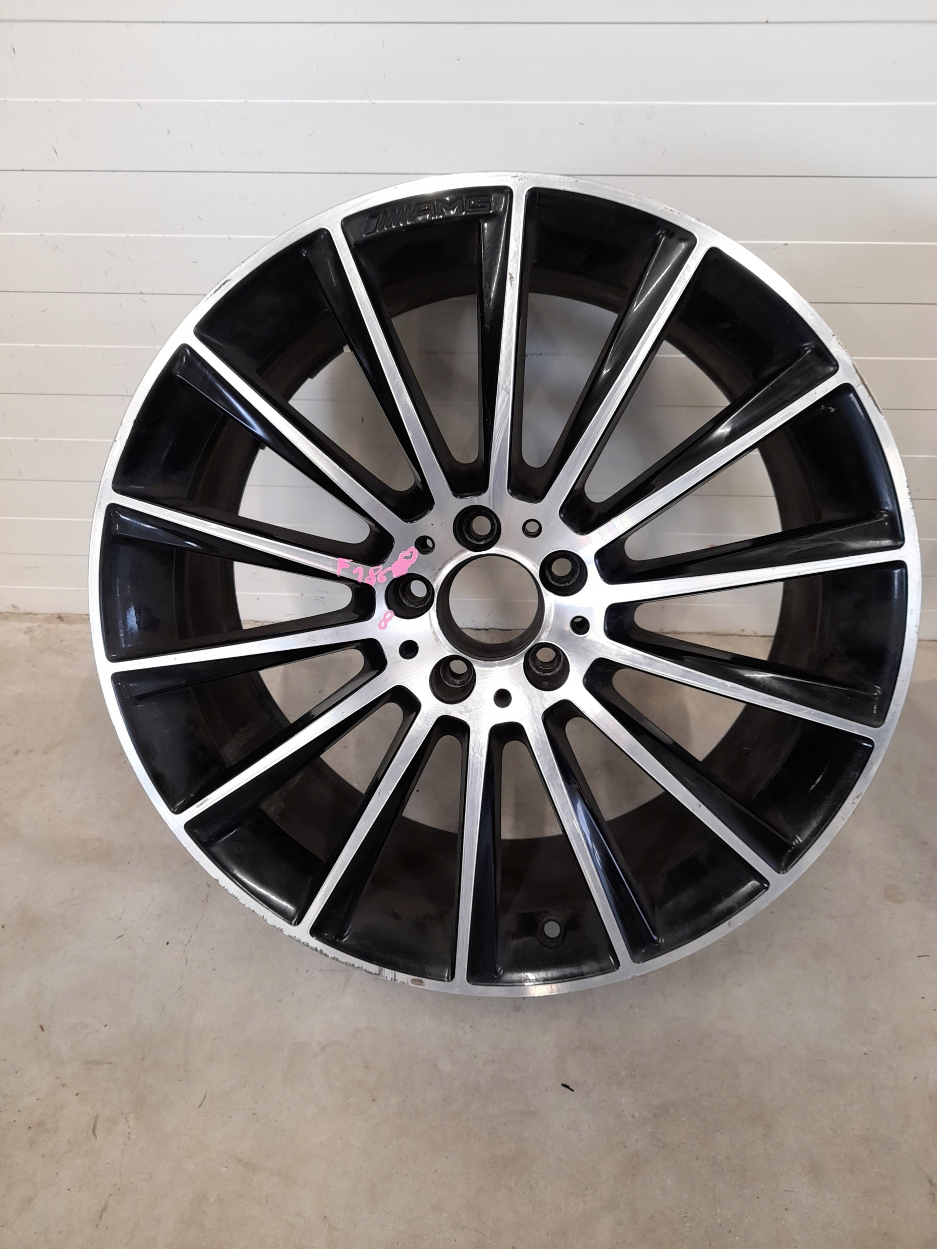 1x Alu Felge Mercedes-Benz W253 Aluminum rim 20 Zoll 8.5J 5x112