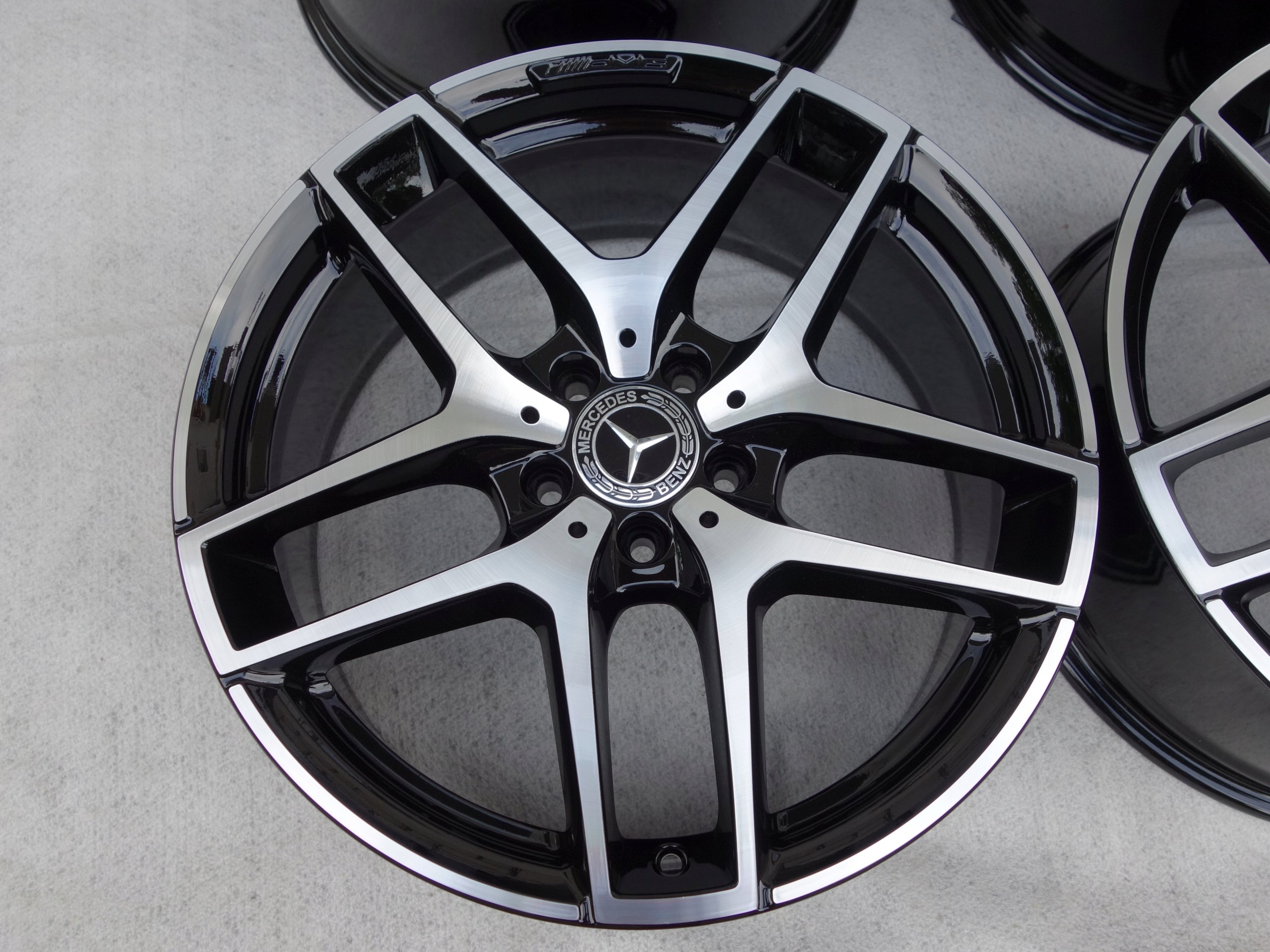 Alu Felge Mercedes-Benz W253 Aluminum rim 19 Zoll 8.0J 5x112 38ET