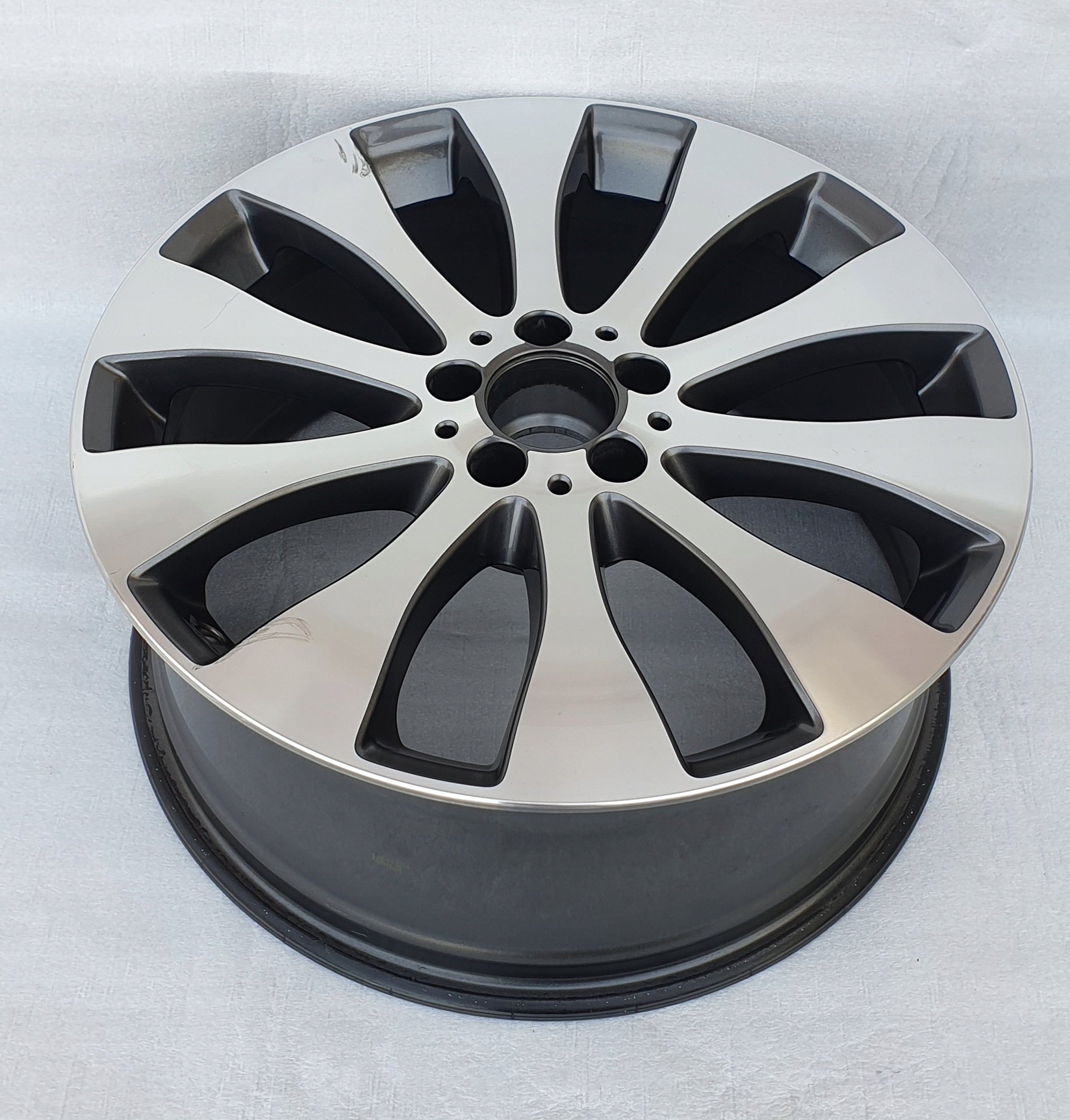 1x Alu Felge Mercedes-Benz W253 Aluminum rim 19 Zoll 8.0J 5x112 38ET