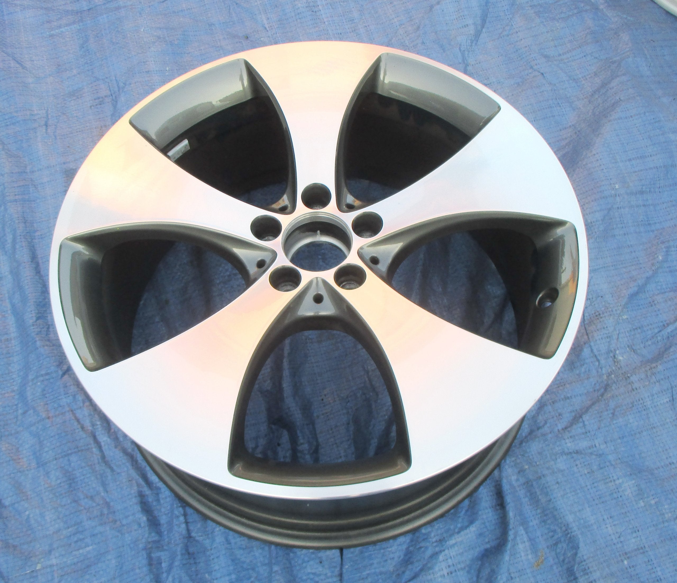 1x Alu Felge Mercedes-Benz W253 Aluminum rim 20 Zoll 8.5J 5x112 40ET