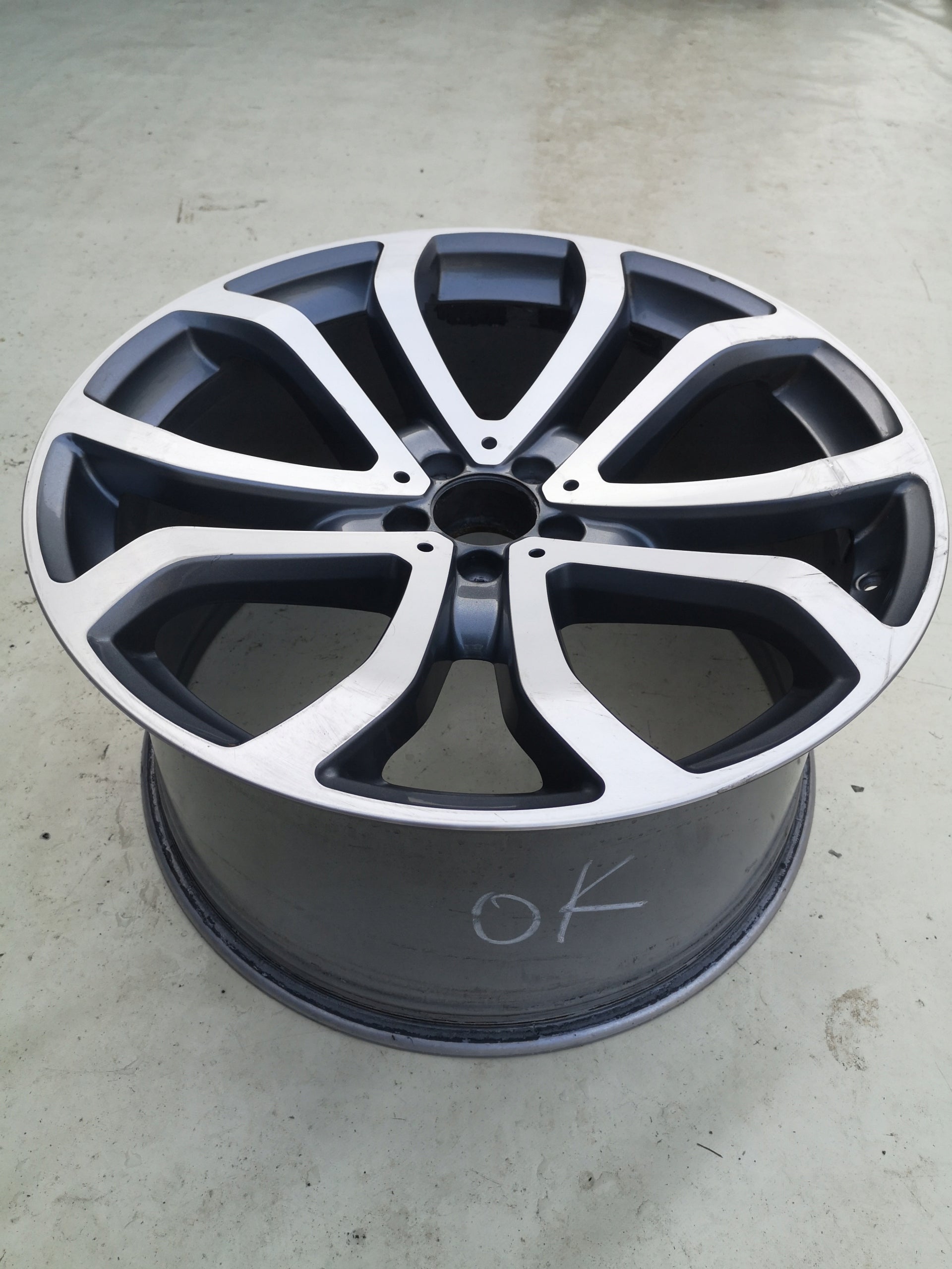 1x Alu Felge Mercedes-Benz W292 21 Zoll 11.0J 5x112 38ET A2924011500