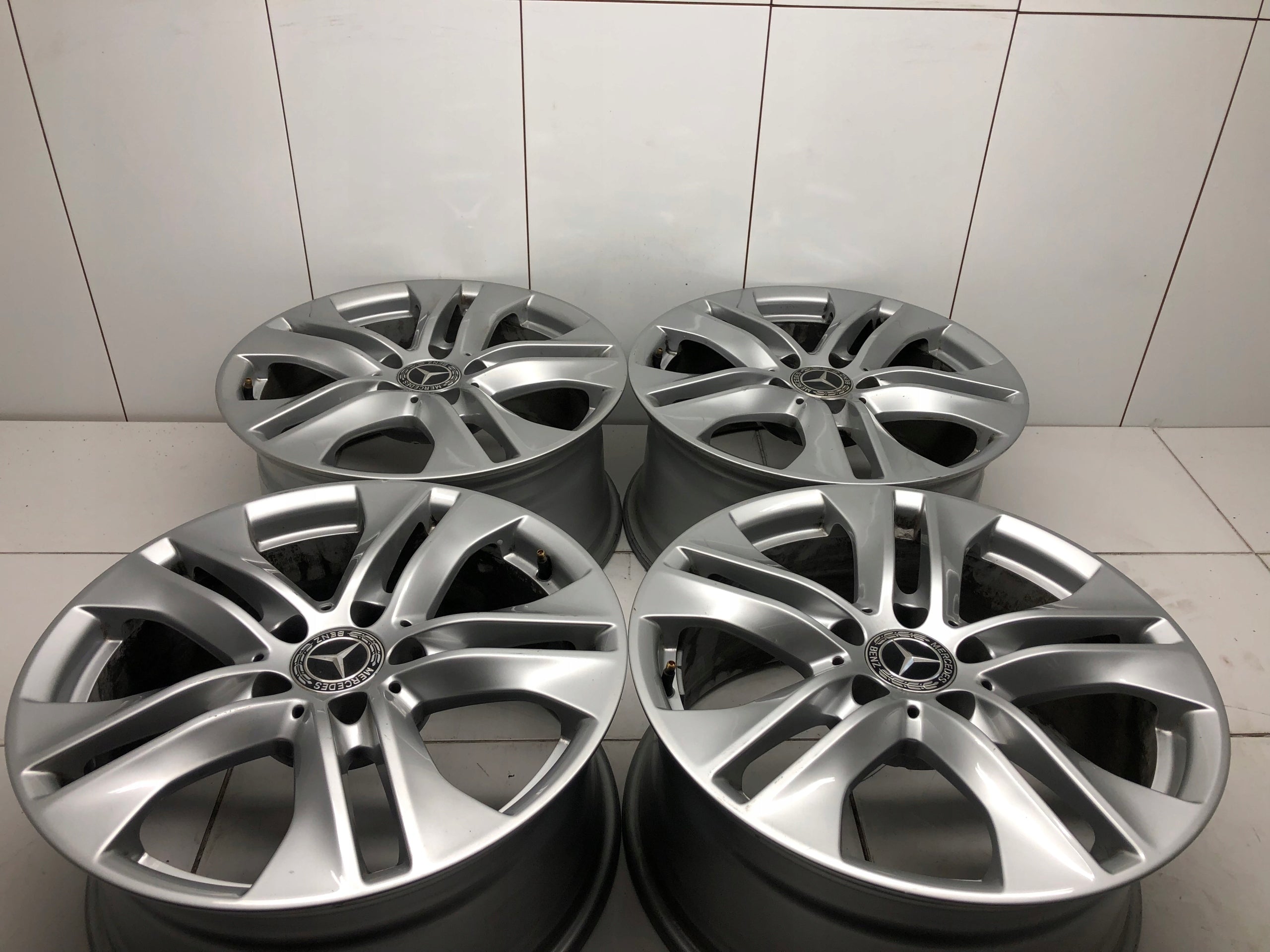 Aluminium rim Mercedes-Benz W221 Aluminum rim 17 inch 8.0J 5x112