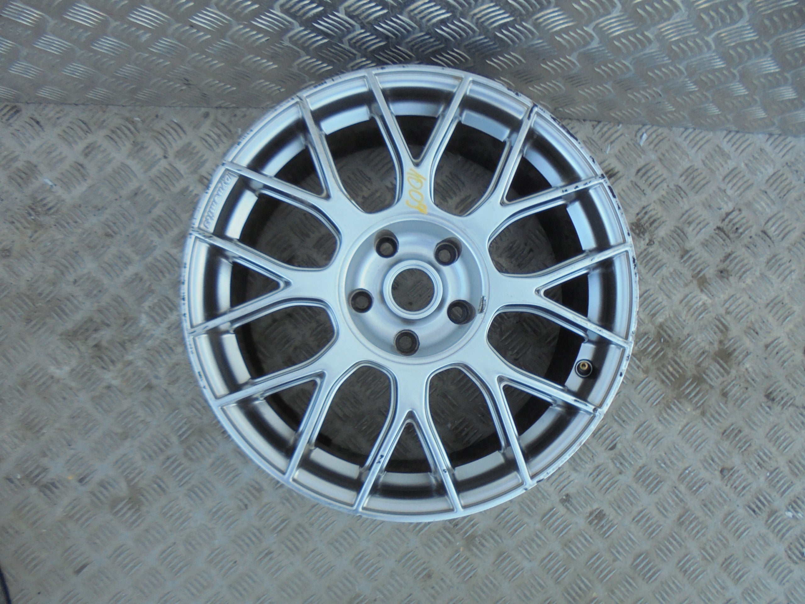 Alu Felge Mercedes-Benz R197 Aluminum rim 17 Zoll 7.5J 5x112