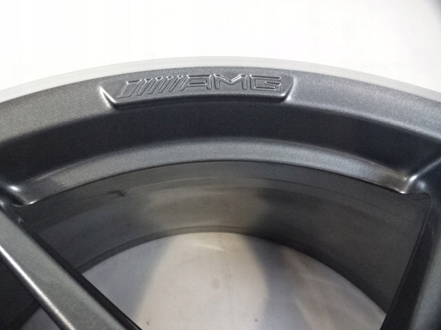 1x Alu Felge Mercedes-Benz W208 Aluminum rim 19 Zoll 9.0J 5x112 62ET