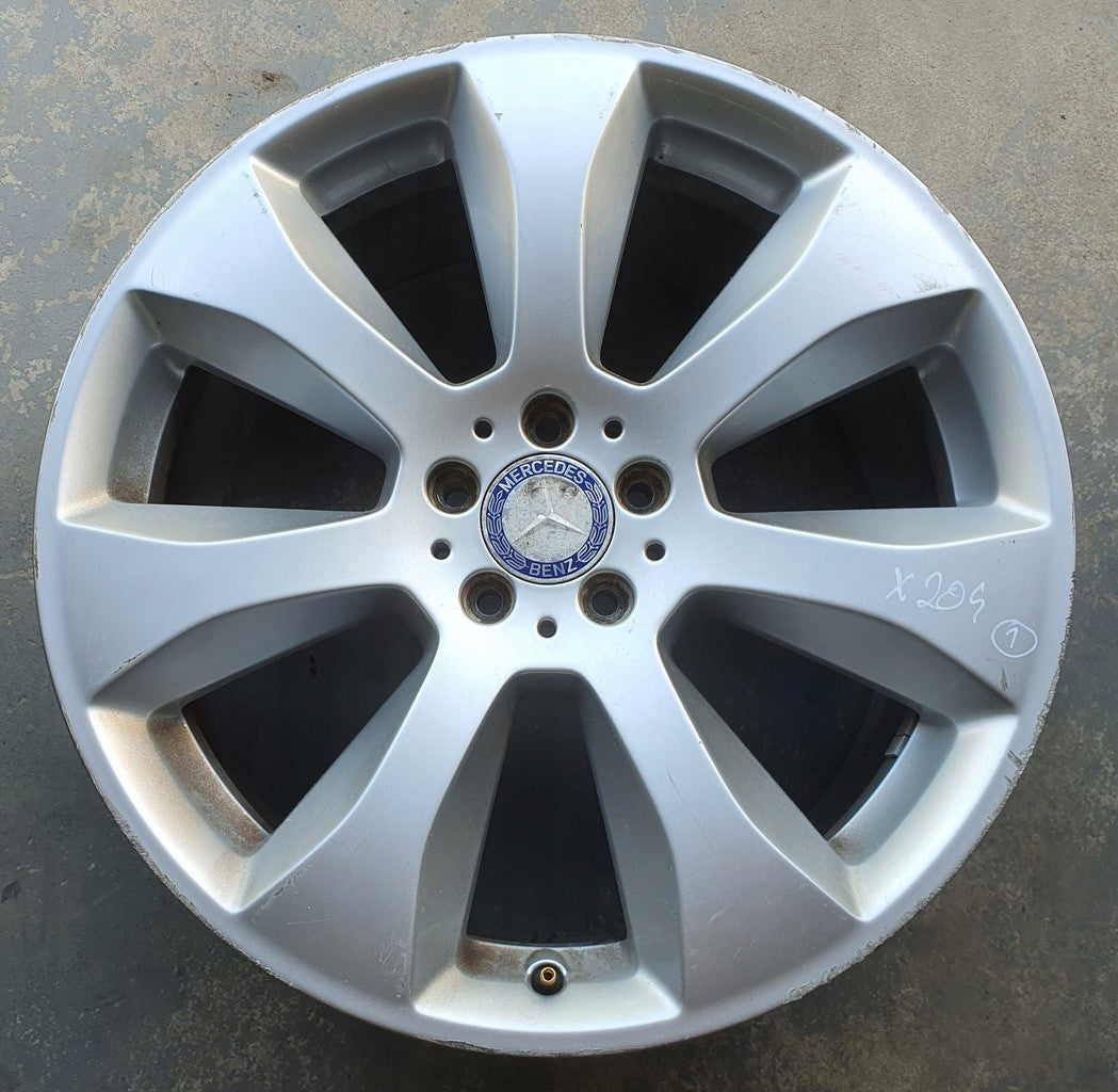 1x Alu Felge Mercedes-Benz W204 Aluminum rim 20 Zoll 9.5J 5x112