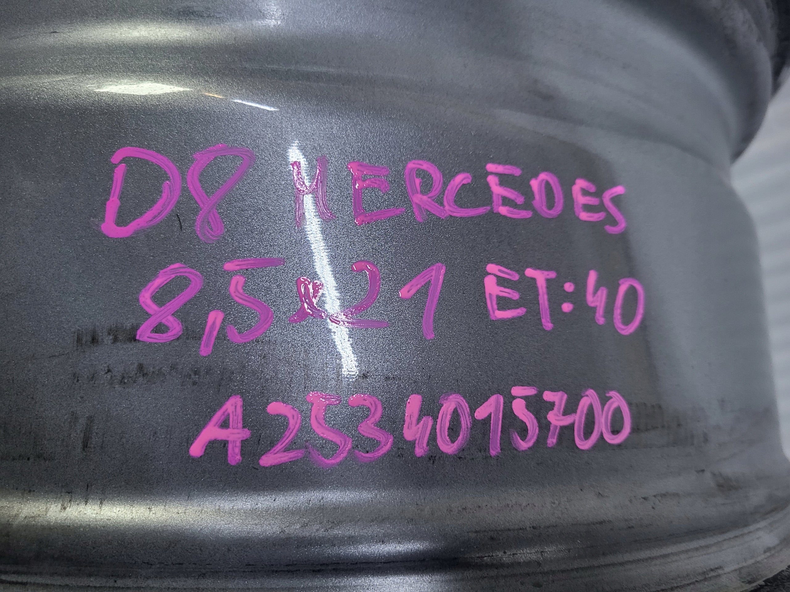 1x Alu Felge Mercedes-Benz W253 Aluminum rim 21 Zoll 8.5J 5x112 40ET A2534015700