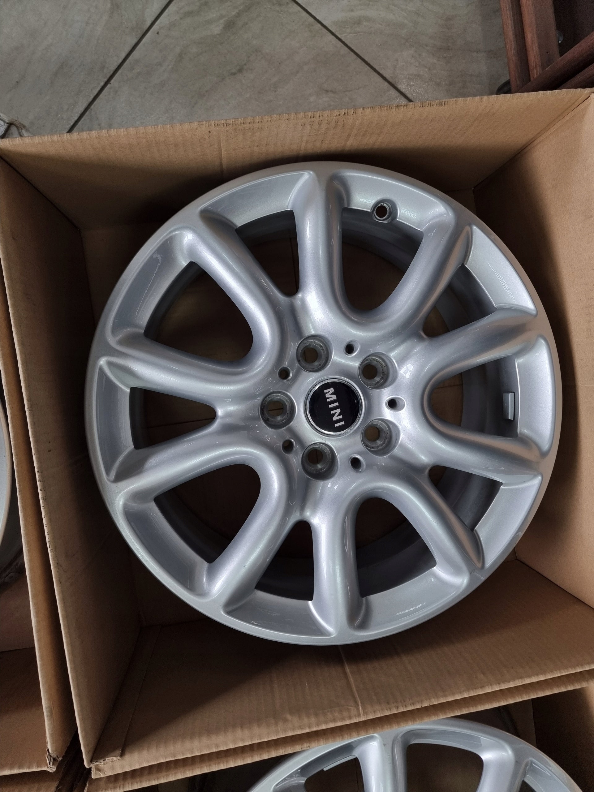 Alu Felge Mini Coupe Aluminum rim 17 Zoll 7.0J 5x112 54ET 6855110