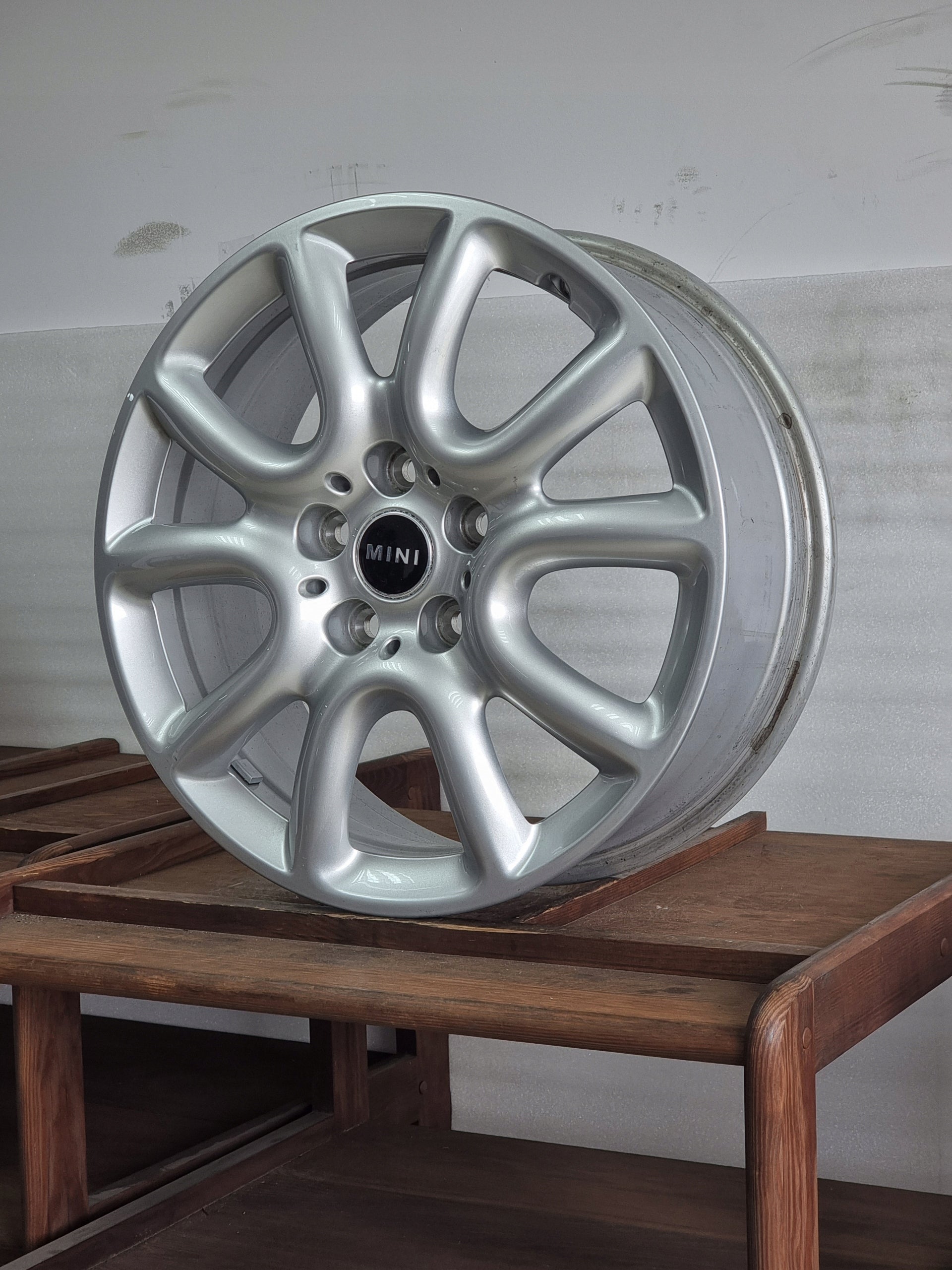 Alu Felge Mini Countryman Aluminum rim 17 Zoll 7.0J 5x112 54ET 6855110