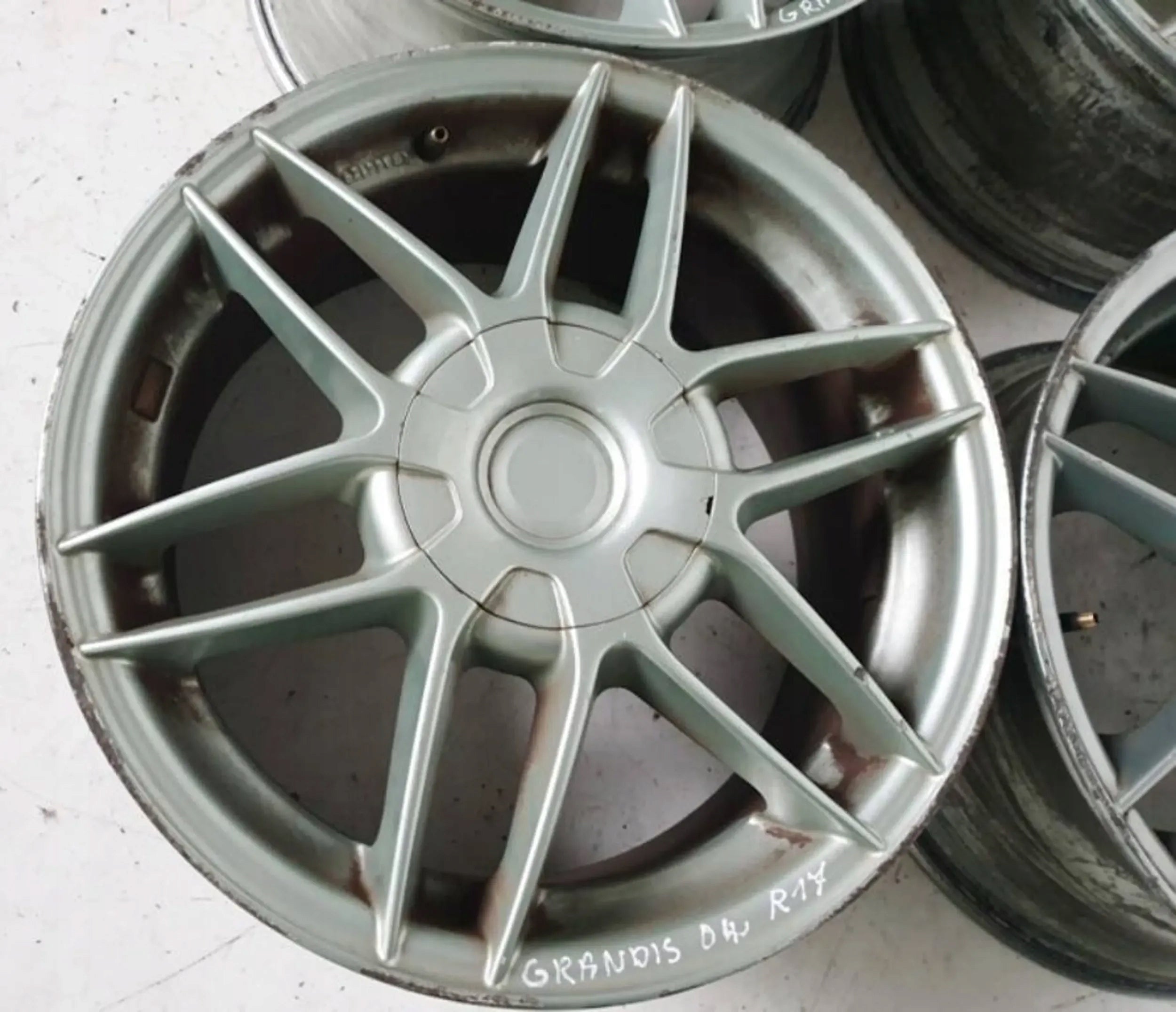 Alu Felge Mitsubishi Grandis Aluminum rim 17 Zoll